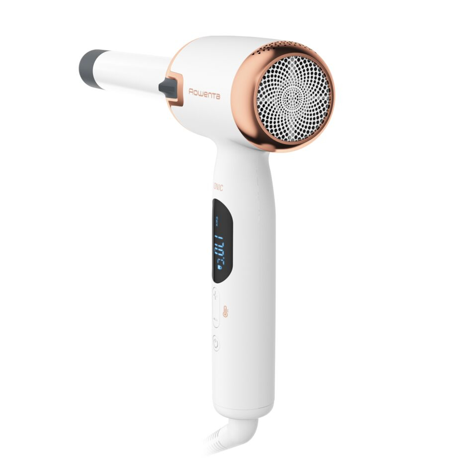 Un asciugacapelli bianco Rowenta con dettagli in oro rosa e display digitale su sfondo bianco.