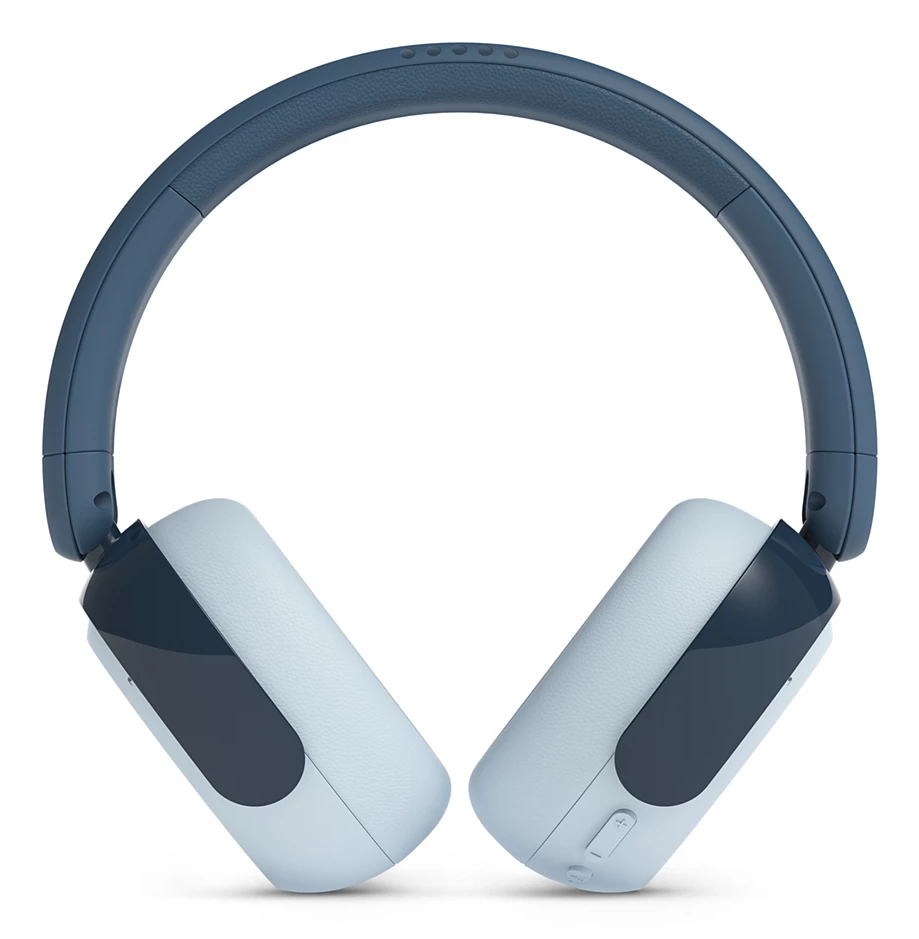Blaue kabellose Over-Ear-Kopfhörer mit weichen, hellblauen Ohrpolstern vor weißem Hintergrund.