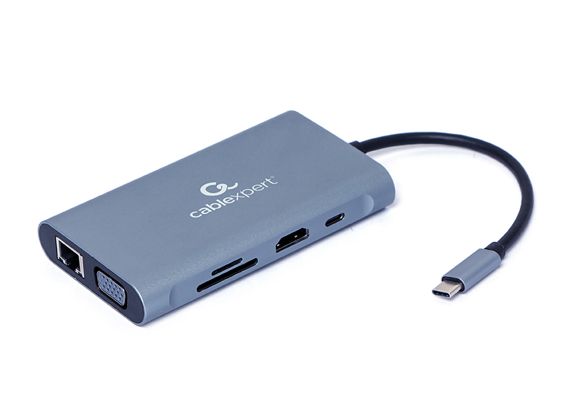 Grauer USB-C-Hub mit mehreren Anschlüssen und kurzem Kabel auf weißem Hintergrund.
