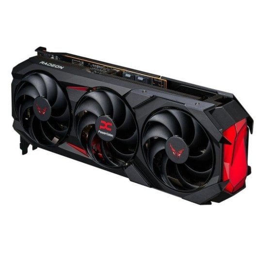 Czarno-czerwona karta graficzna z trzema wentylatorami i logo Radeon na białym tle.
