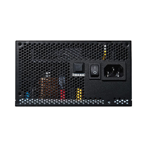 Un bloc d'alimentation PC noir avec grille alvéolée, interrupteur, prise secteur et bouton de mode hybride.