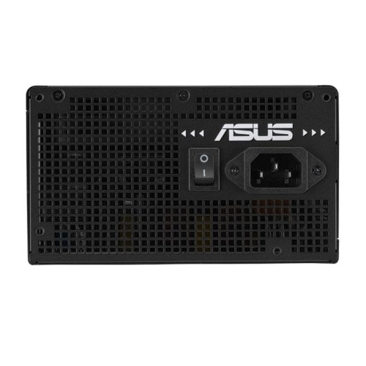 Havalandırma ızgarası, güç anahtarı ve elektrik prizi olan siyah Asus güç kaynağı.