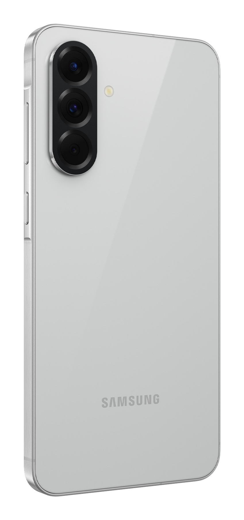 Rückseite eines silbernen Smartphones mit vertikaler Dreifachkamera und Samsung-Logo.
