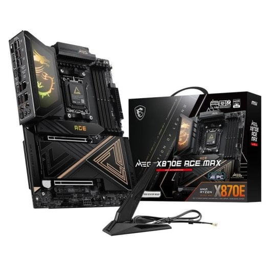Scheda madre MSI X870E nera con dettagli dorati, antenna Wi-Fi e scatola su sfondo bianco.