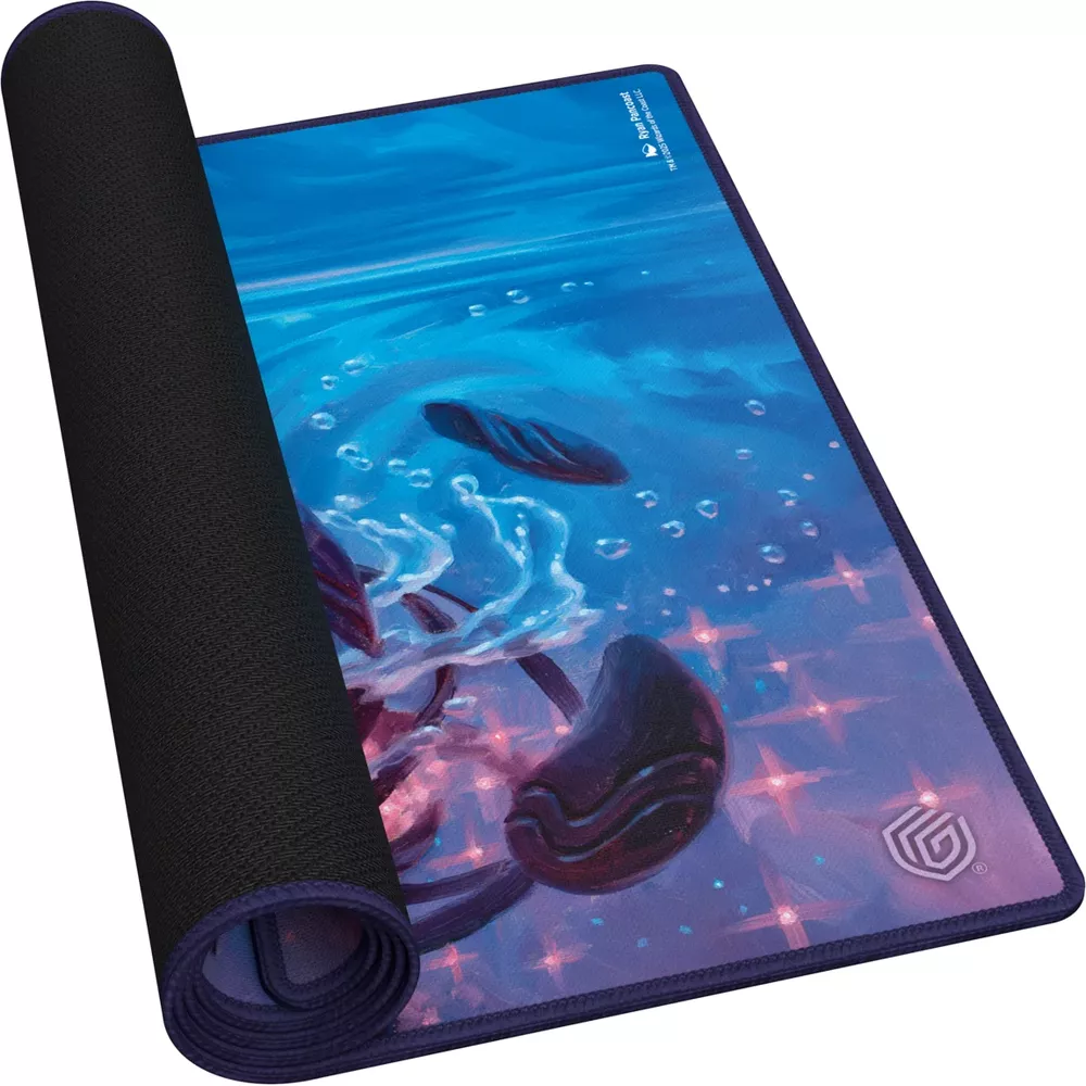 Aufgerollte blaue Spielmatte mit Unterwasser-Design, Luftblasen und Sternen.