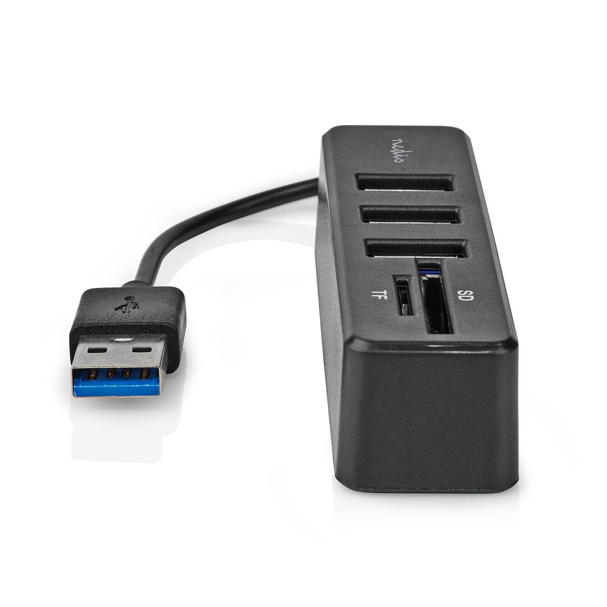 Hub USB noir avec trois ports USB et lecteurs de cartes, attaché à un câble USB.