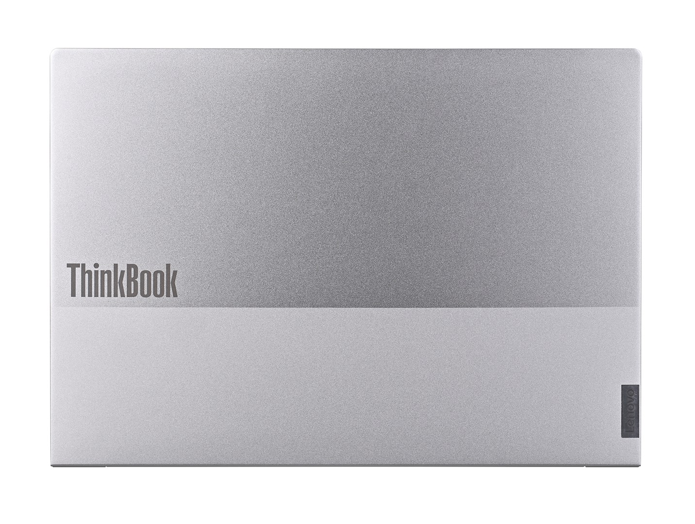 Zamknięty srebrny laptop ThinkBook z dwutonowym wzorem i ciemnym logo Lenovo.