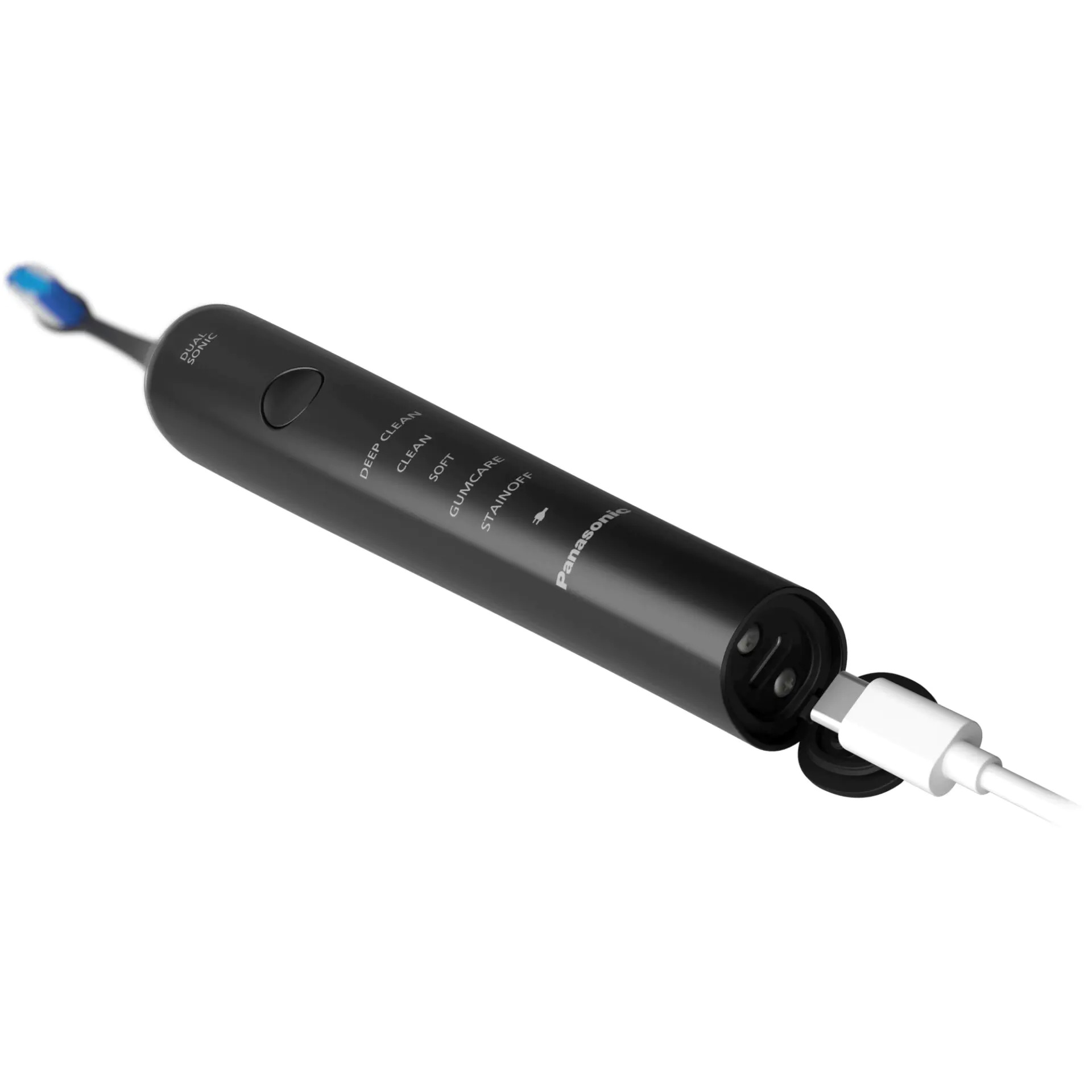 Czarna szczoteczka elektryczna Panasonic ładuje się za pomocą białego kabla USB-C na białym tle.