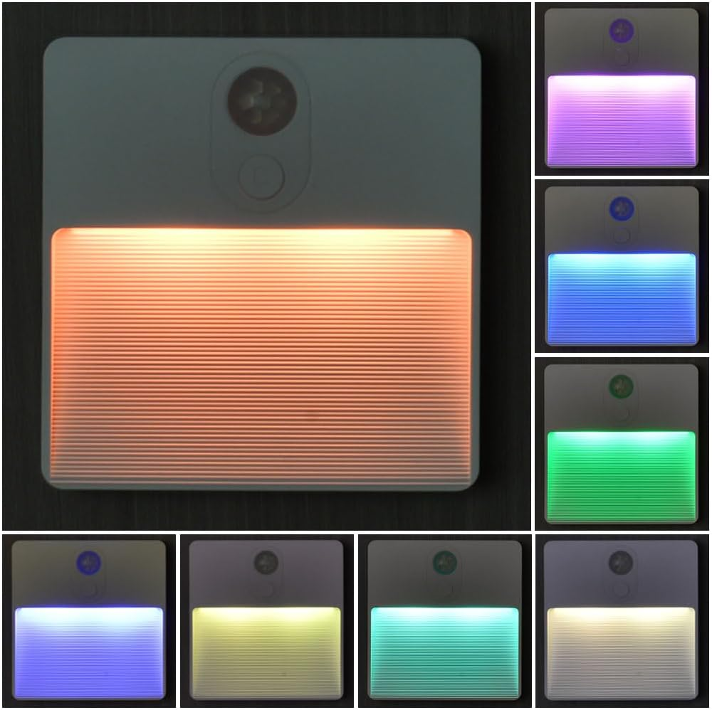 Eine weiße Wandleuchte zeigt verschiedene Farben wie Orange, Lila, Blau, Grün, Gelb und Türkis.
