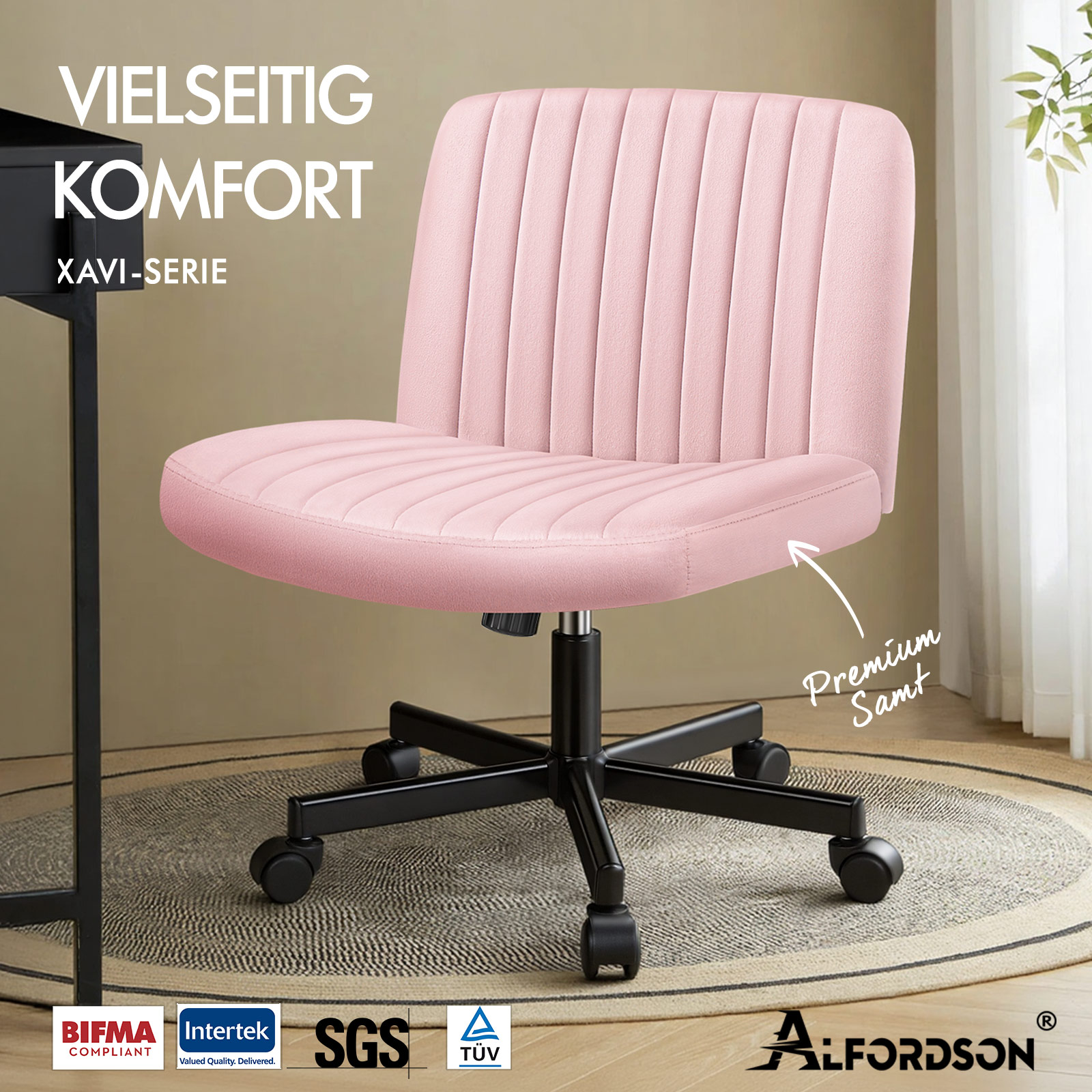 Rosa Buerostuhl mit schwarzem Gestell und Rollen auf rundem Teppich.