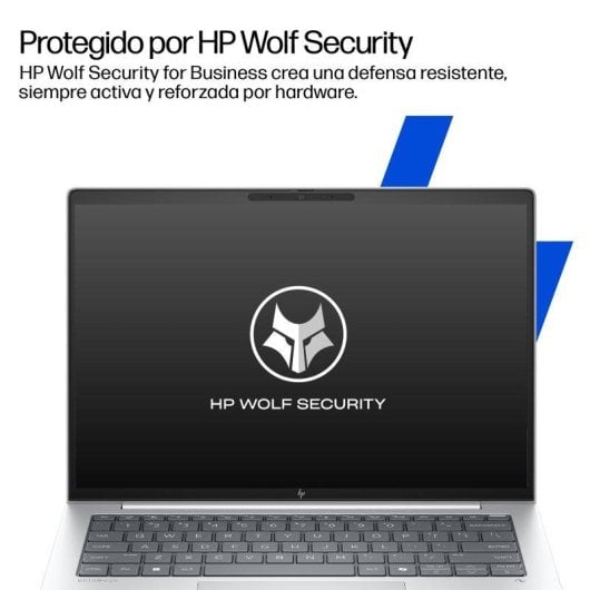 Una laptop plateada abierta con el logotipo de HP Wolf Security en la pantalla y texto arriba.