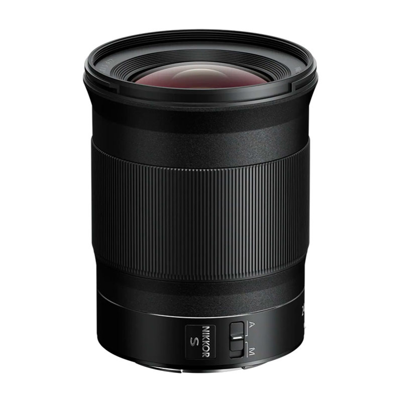 Un lente de cámara negro con anillo de enfoque estriado, etiquetado NIKKOR S, con un interruptor de enfoque automático.