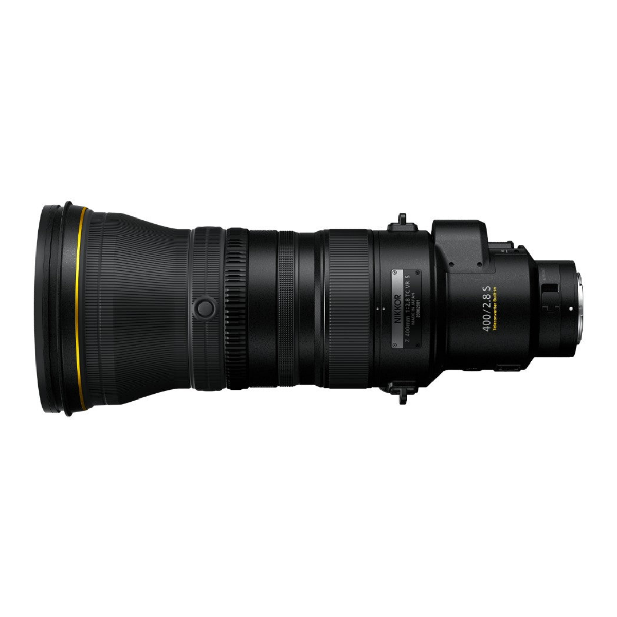 Schwarzes Nikkor 400mm f/2.8 Teleobjektiv mit gelbem Ring auf weißem Hintergrund.