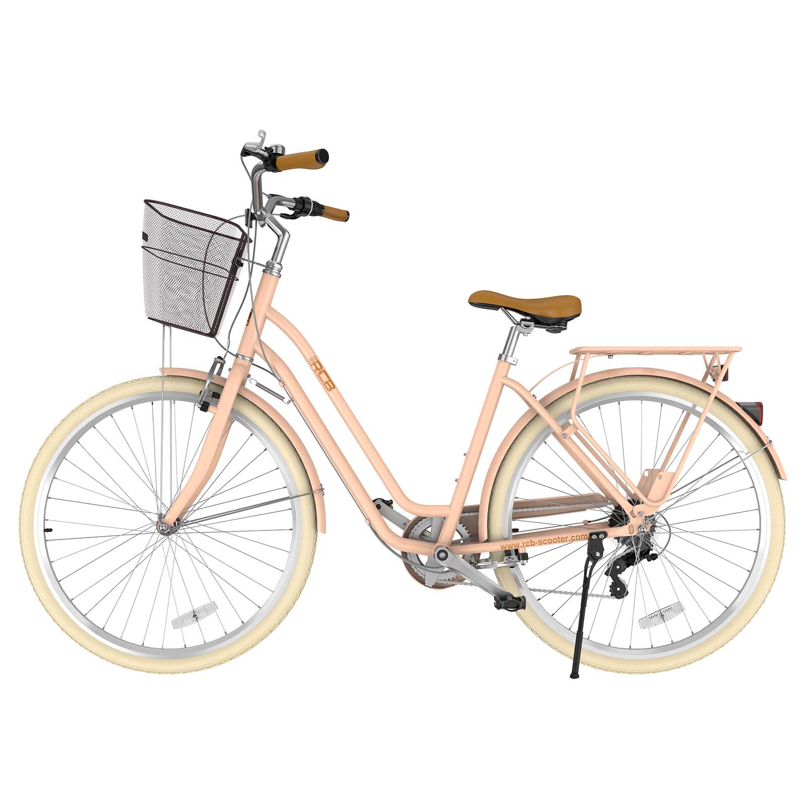 Pfirsichfarbenes Citybike mit braunem Sattel, Lenkergriffen, Korb vorne und Gepäckträger hinten auf weißem Hintergrund.