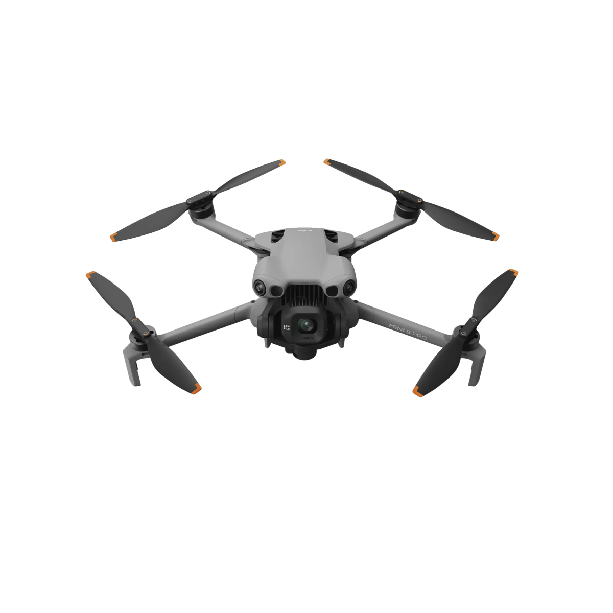 Mini drone grigio con quattro eliche e una fotocamera frontale su sfondo bianco.