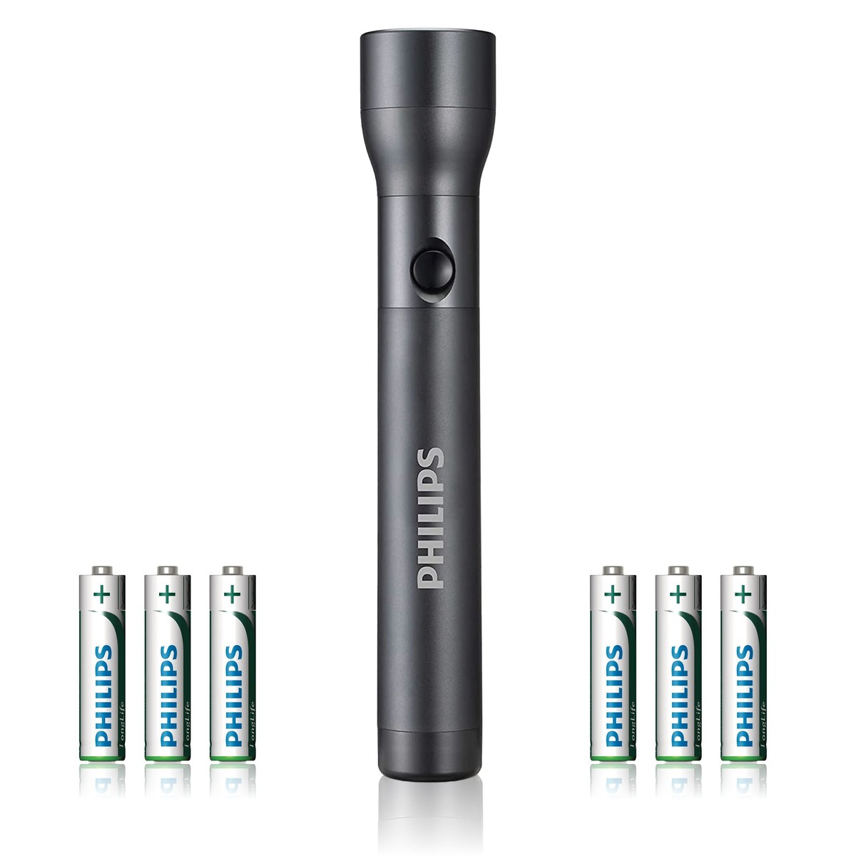 Una linterna gris de Philips está de pie, flanqueada por seis pilas AA Philips LongLife verdes y blancas.