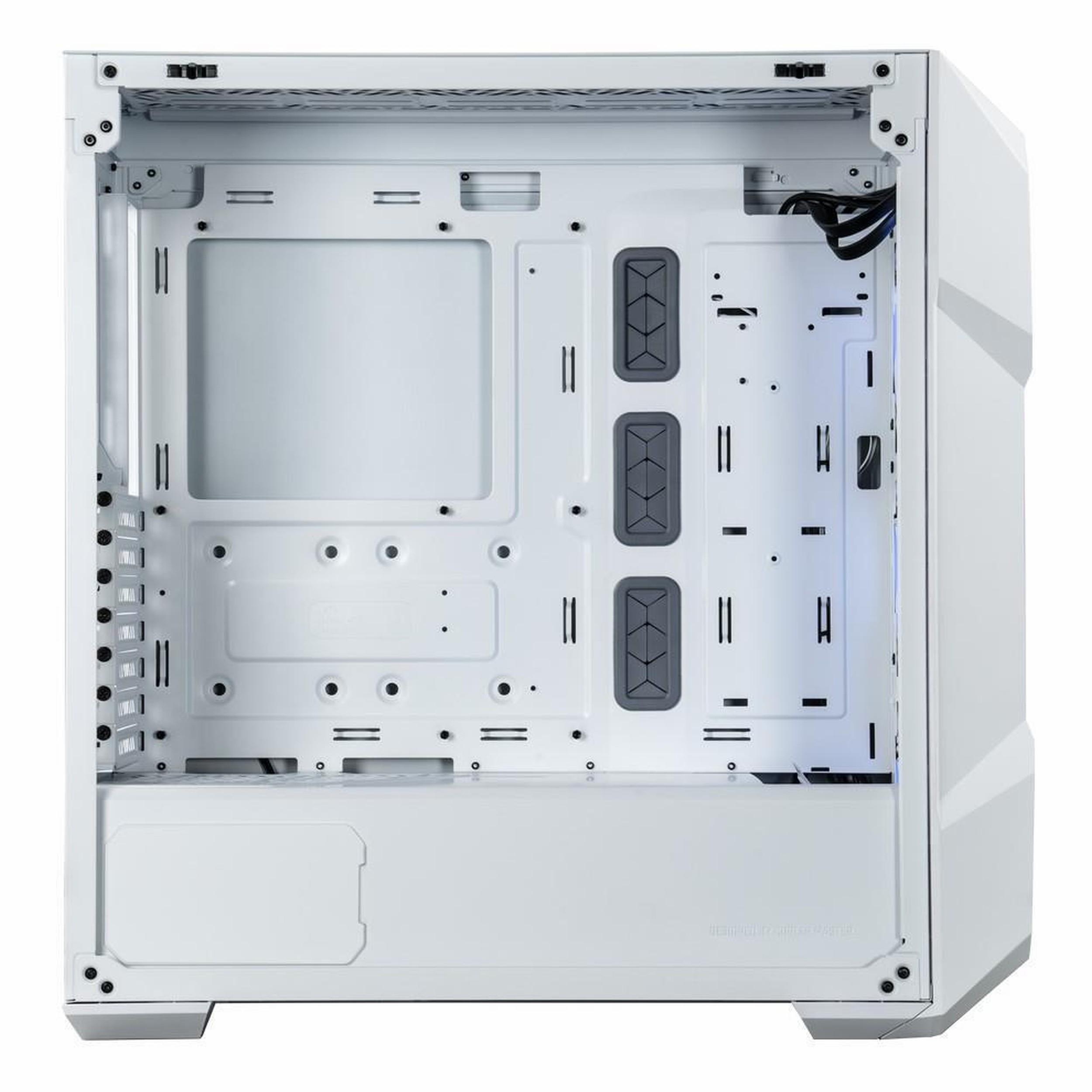 Kablo yönetim delikleri ve güç kaynağı kapağı olan boş, beyaz bir PC kasası.