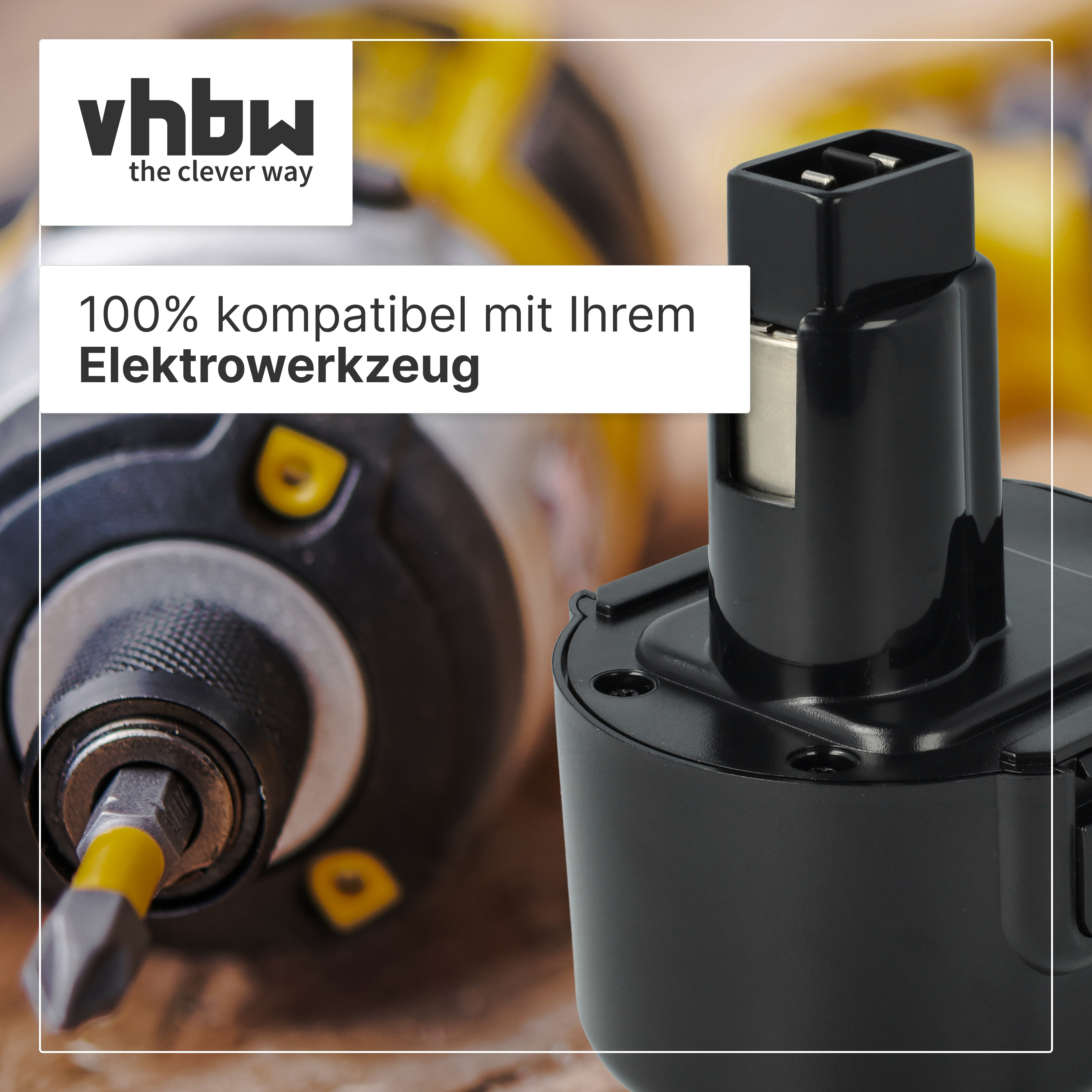 Schwarzer Werkzeugakku im Vordergrund, unscharfe Bohrmaschine im Hintergrund mit vhbw Logo.