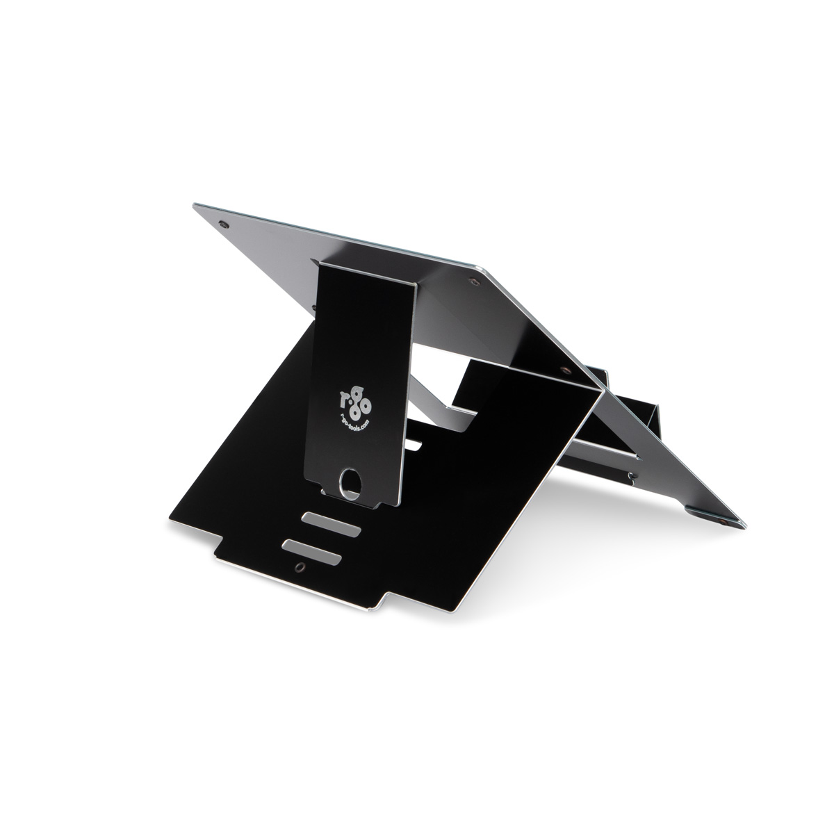Ein schwarz-silberner Laptop-Ständer aus Metall auf weißem Hintergrund, von hinten gesehen.