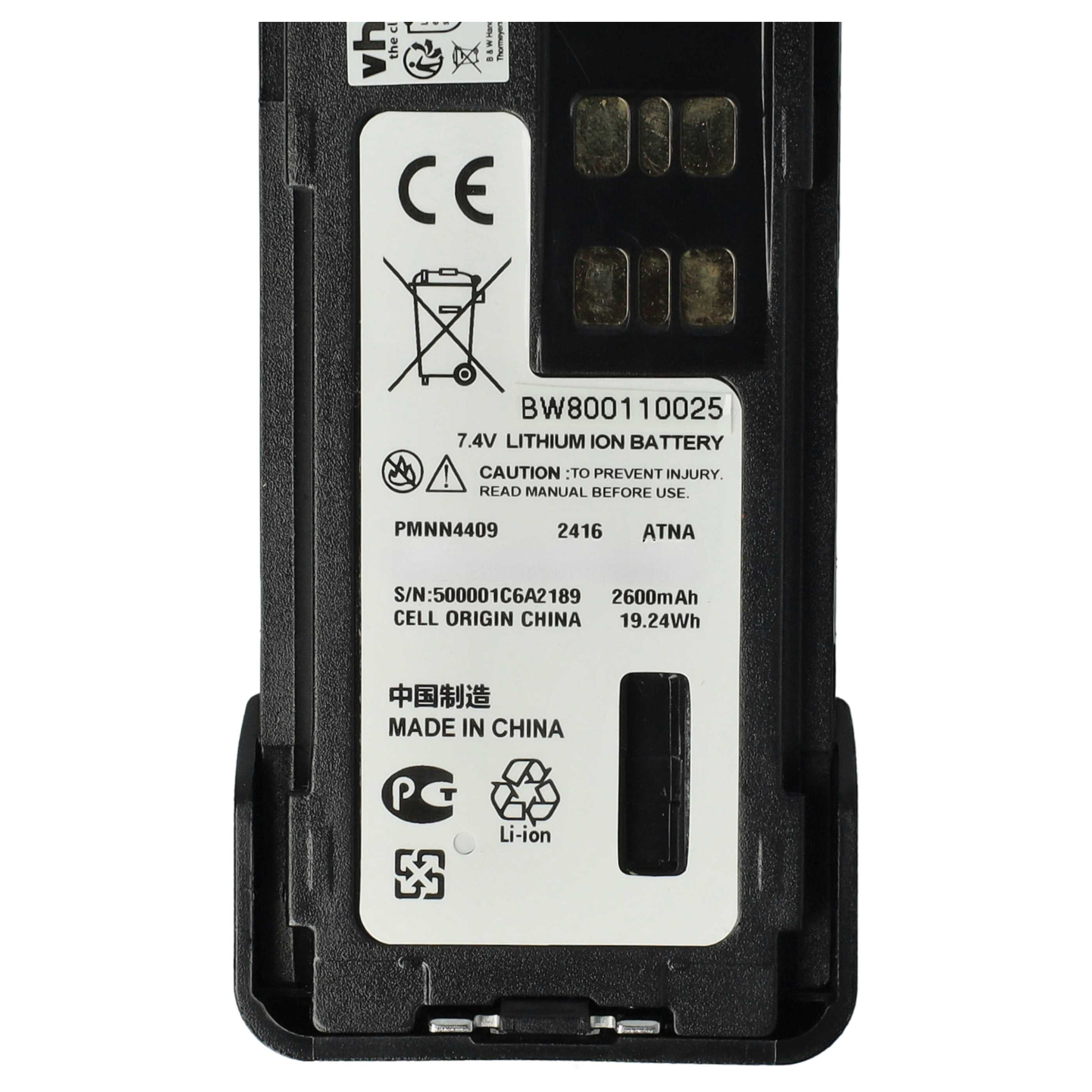 Etikett eines schwarzen Lithium-Ionen-Akkus mit CE-Zeichen, Recyclingsymbol und technischen Daten wie 7,4V und 2600mAh.