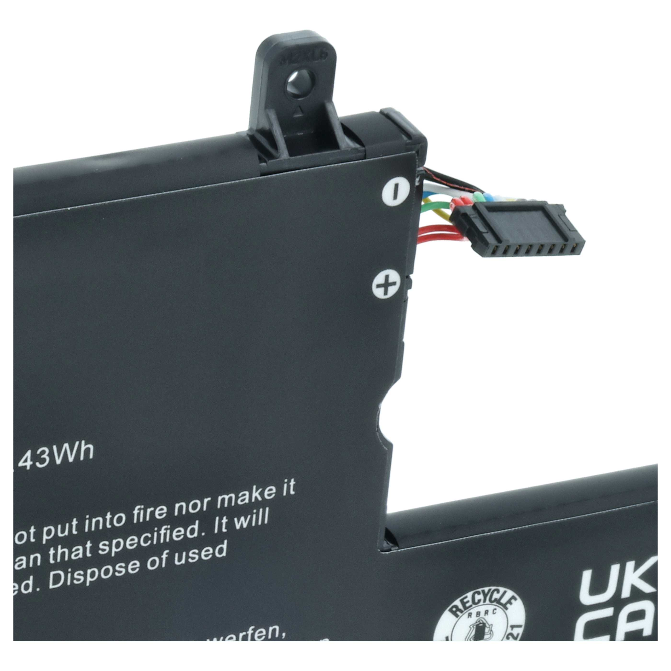Nahaufnahme einer schwarzen Laptop-Batterie mit Stecker, Warnhinweisen und Symbolen auf der Hülle.
