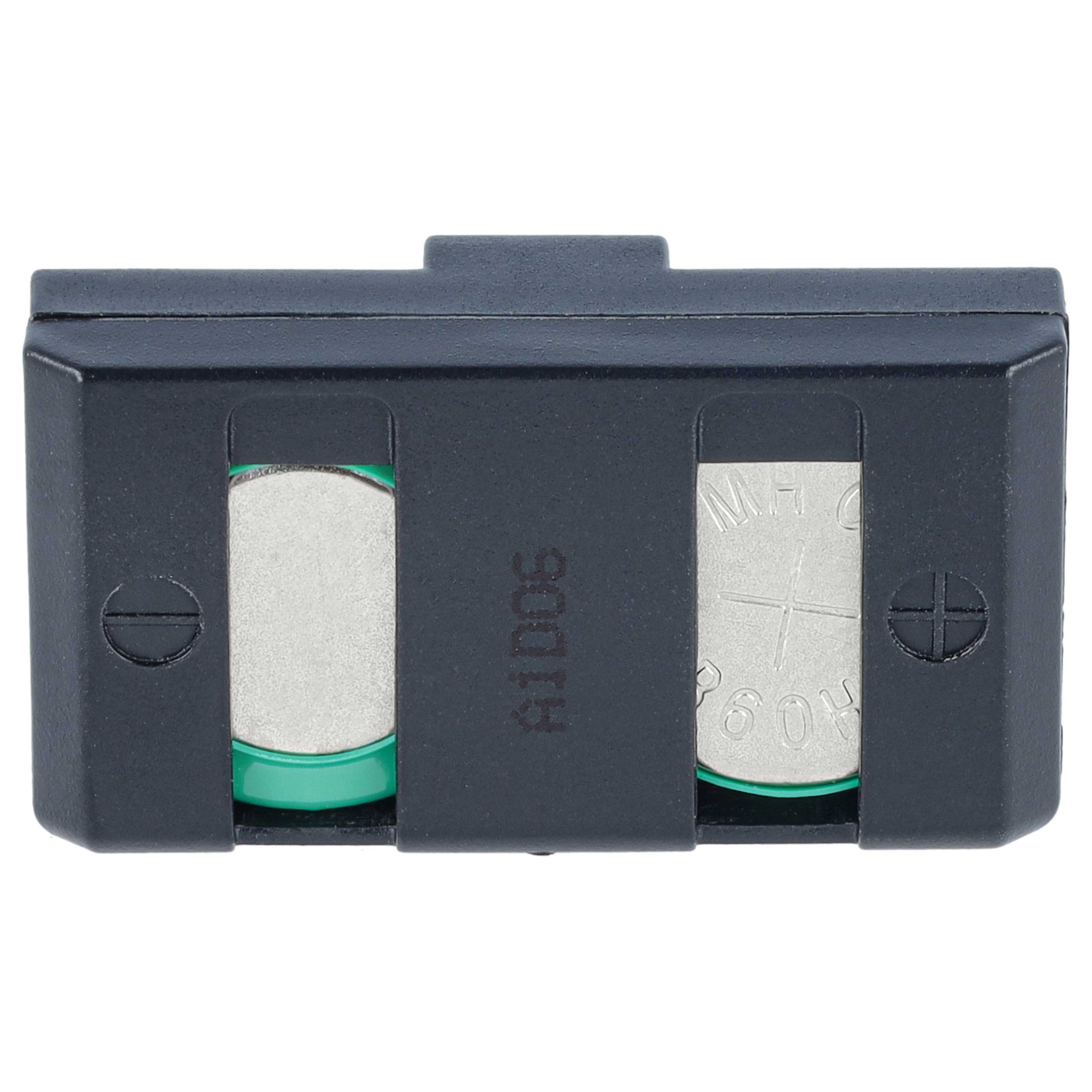 Ein schwarzer Batteriehalter aus Kunststoff mit zwei Knopfzellen im Inneren vor weißem Hintergrund.