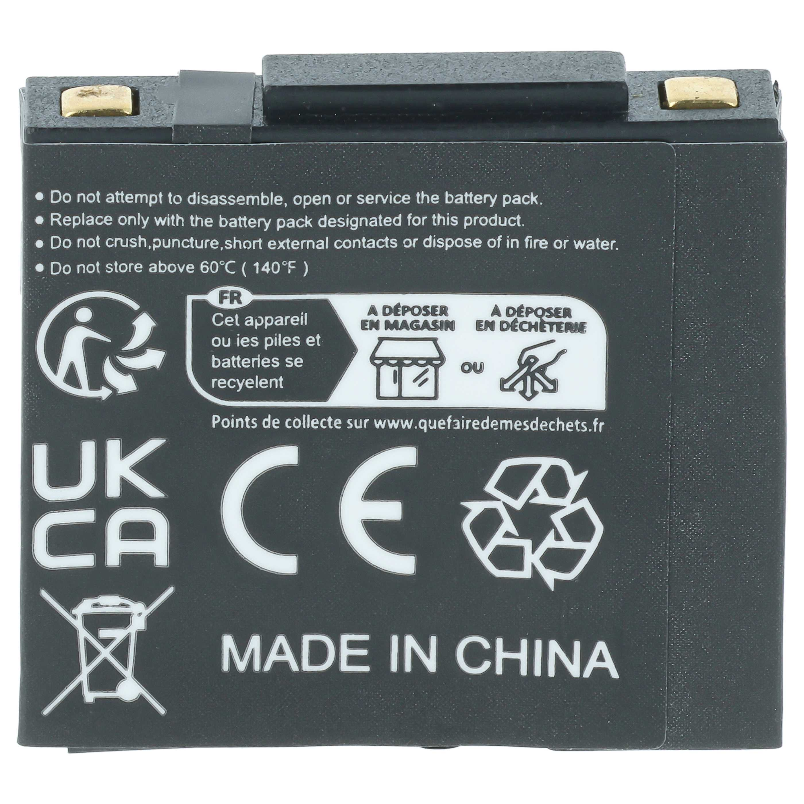Schwarzer Akku mit englischen Warnhinweisen, Recycling-Symbolen, CE-Kennzeichnung und der Aufschrift Made in China.