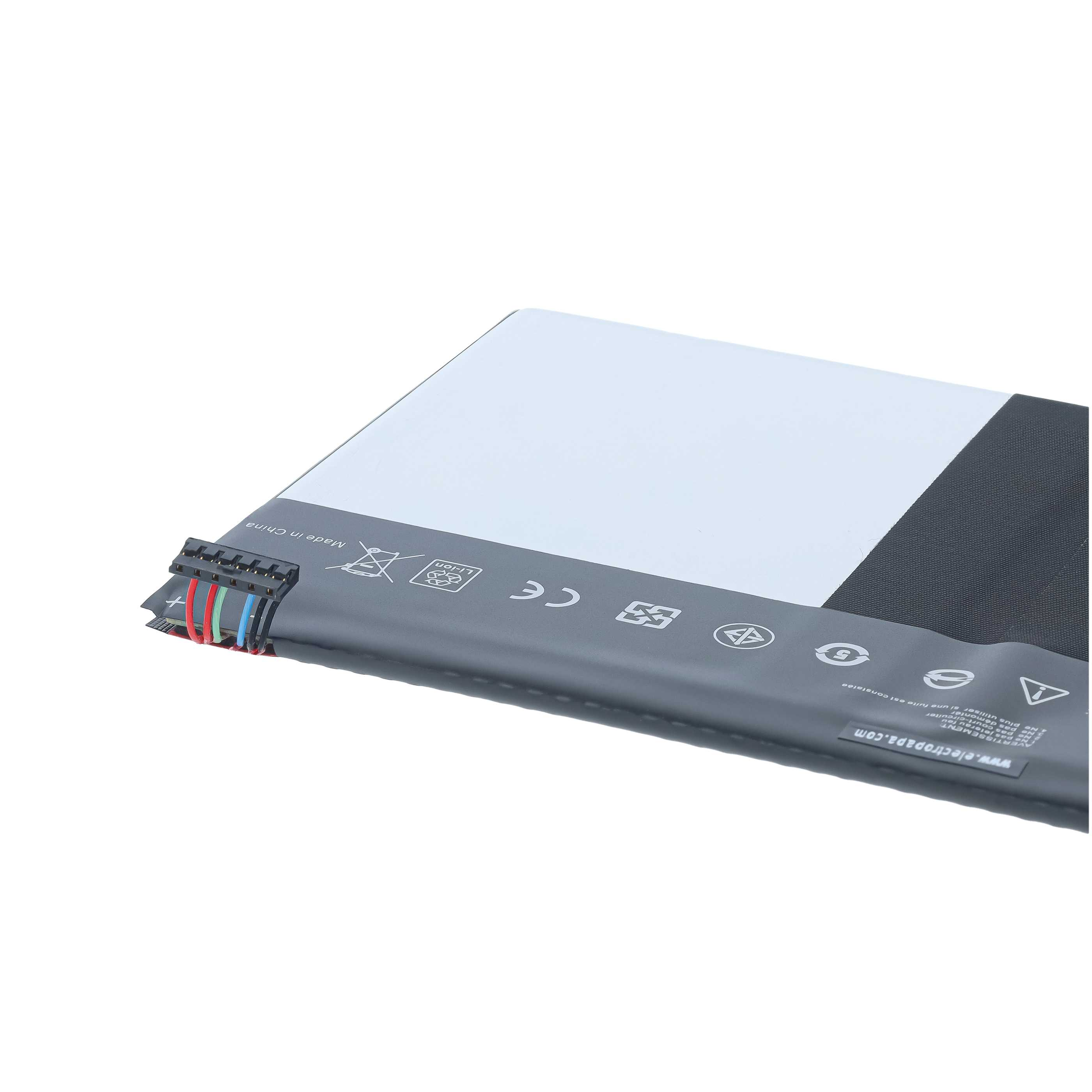 Ein schwarzer Lithium-Ionen-Akku mit Stecker und Kabeln auf weißem Hintergrund.