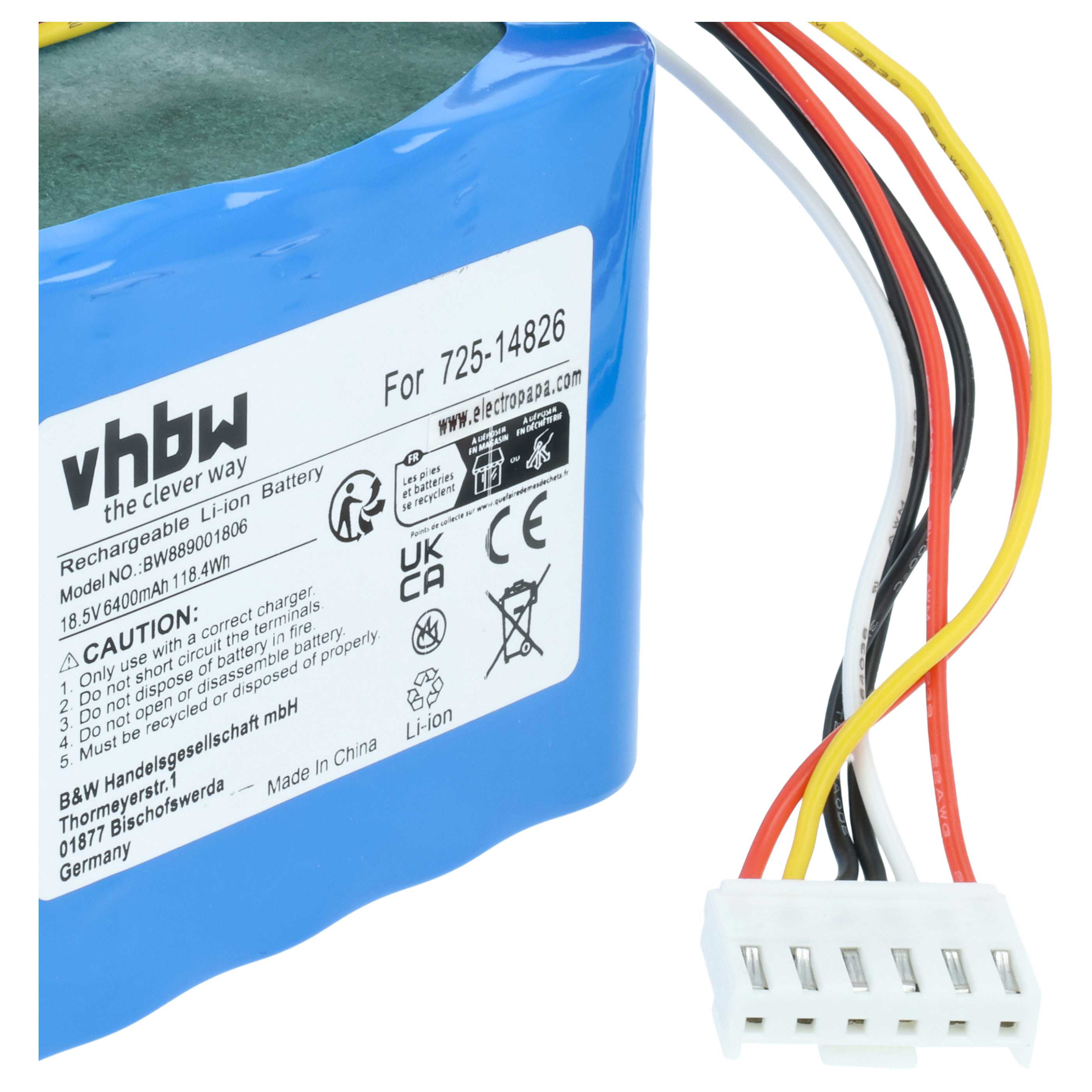 Blaue Li-Ionen-Batterie mit Warnhinweisen, weißem Aufkleber und bunten Kabeln mit Stecker.