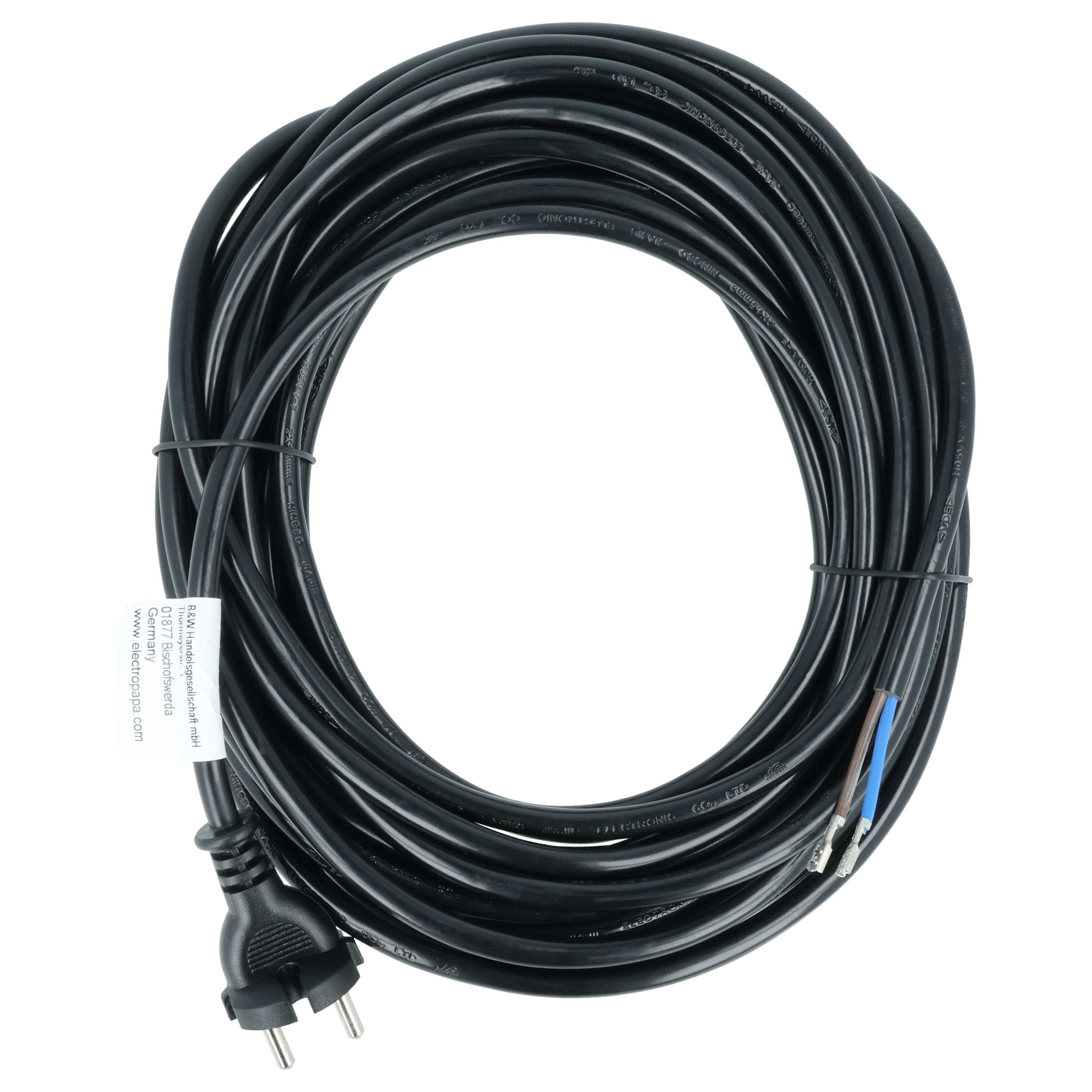 Ein aufgerolltes schwarzes Elektrokabel mit Stecker an einem Ende und zwei abisolierten Drähten am anderen.