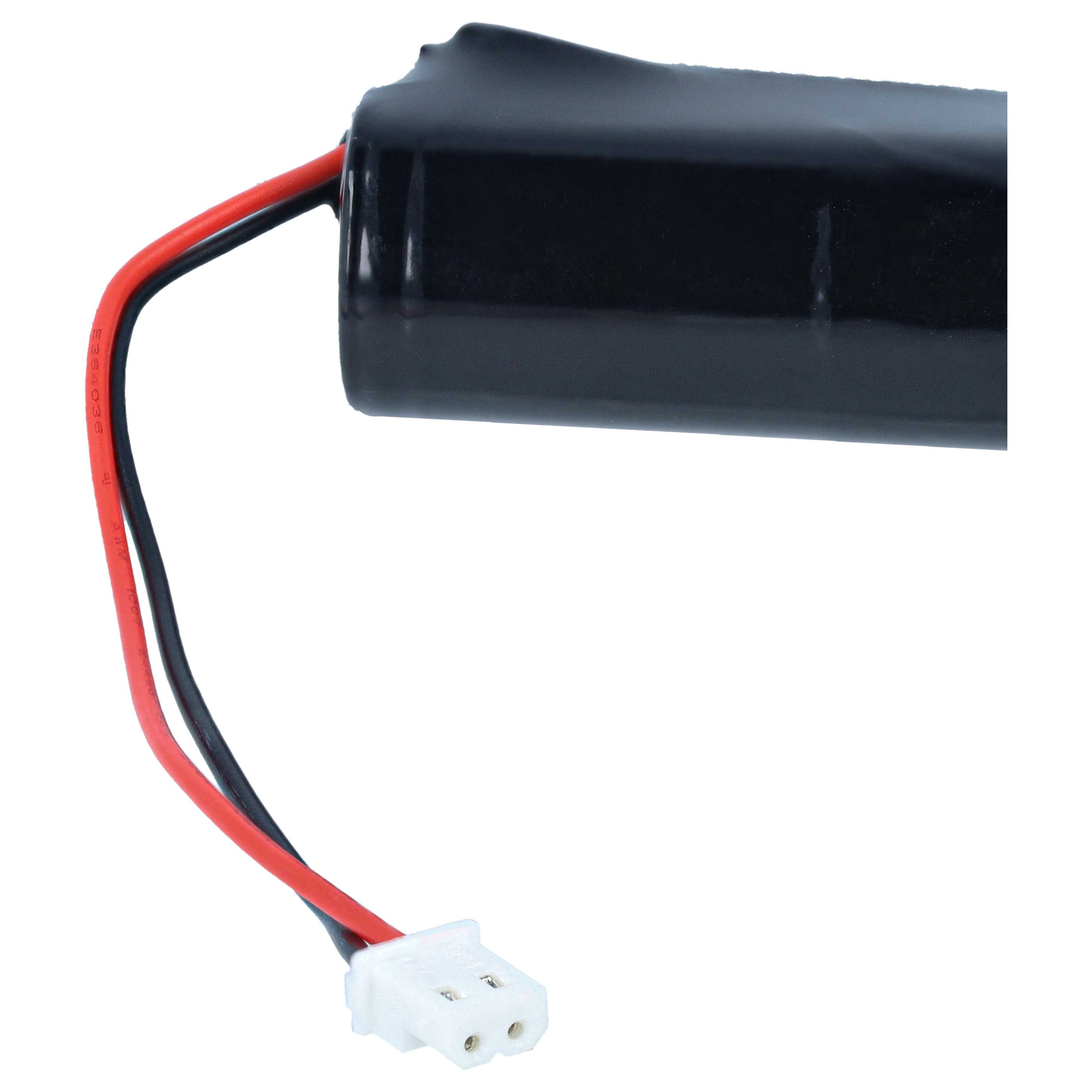 Schwarzer Akku mit roten und schwarzen Kabeln, die in einem weißen Stecker enden.