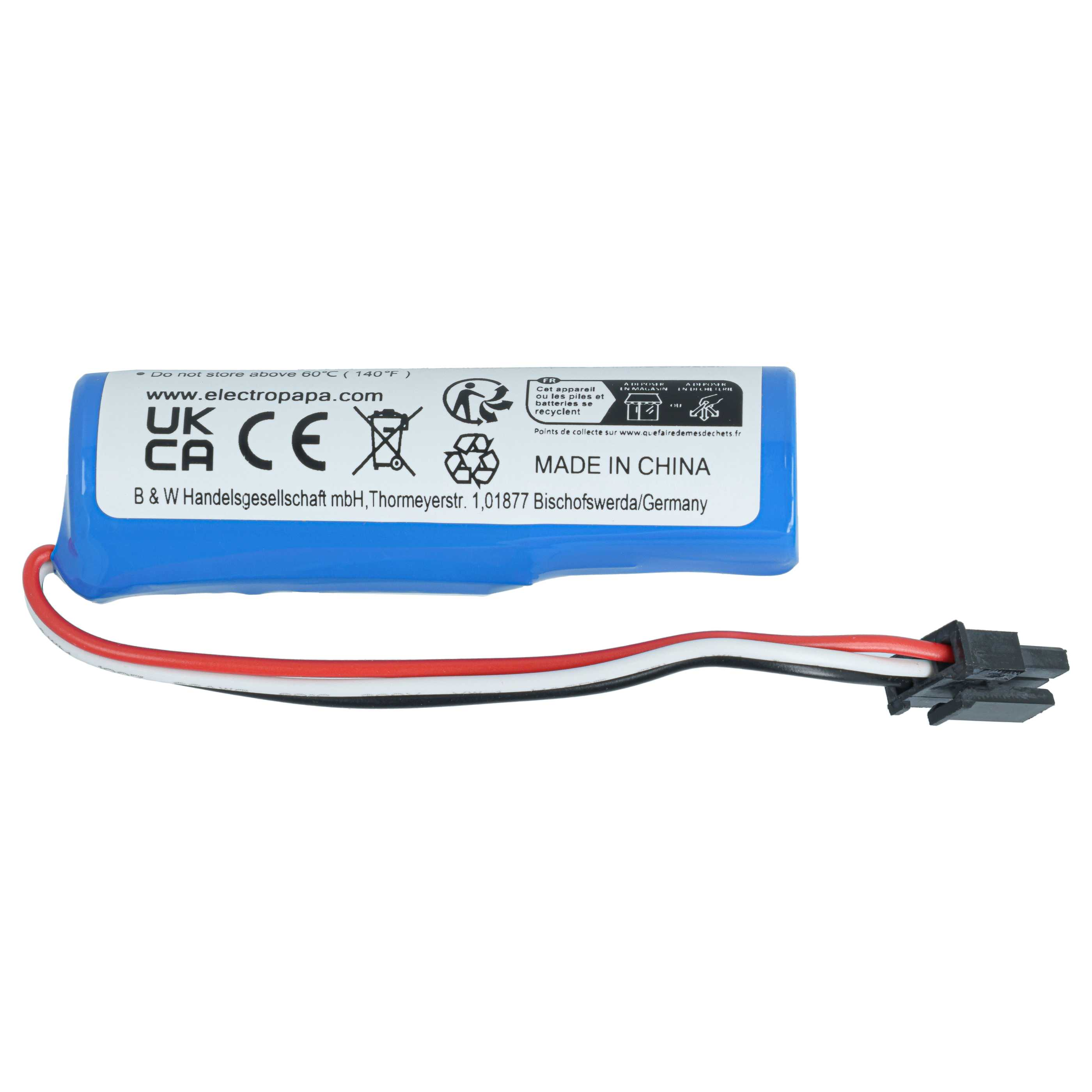 Blaue zylindrische Batterie mit roten, weißen und schwarzen Kabeln, die mit einem schwarzen Stecker enden.