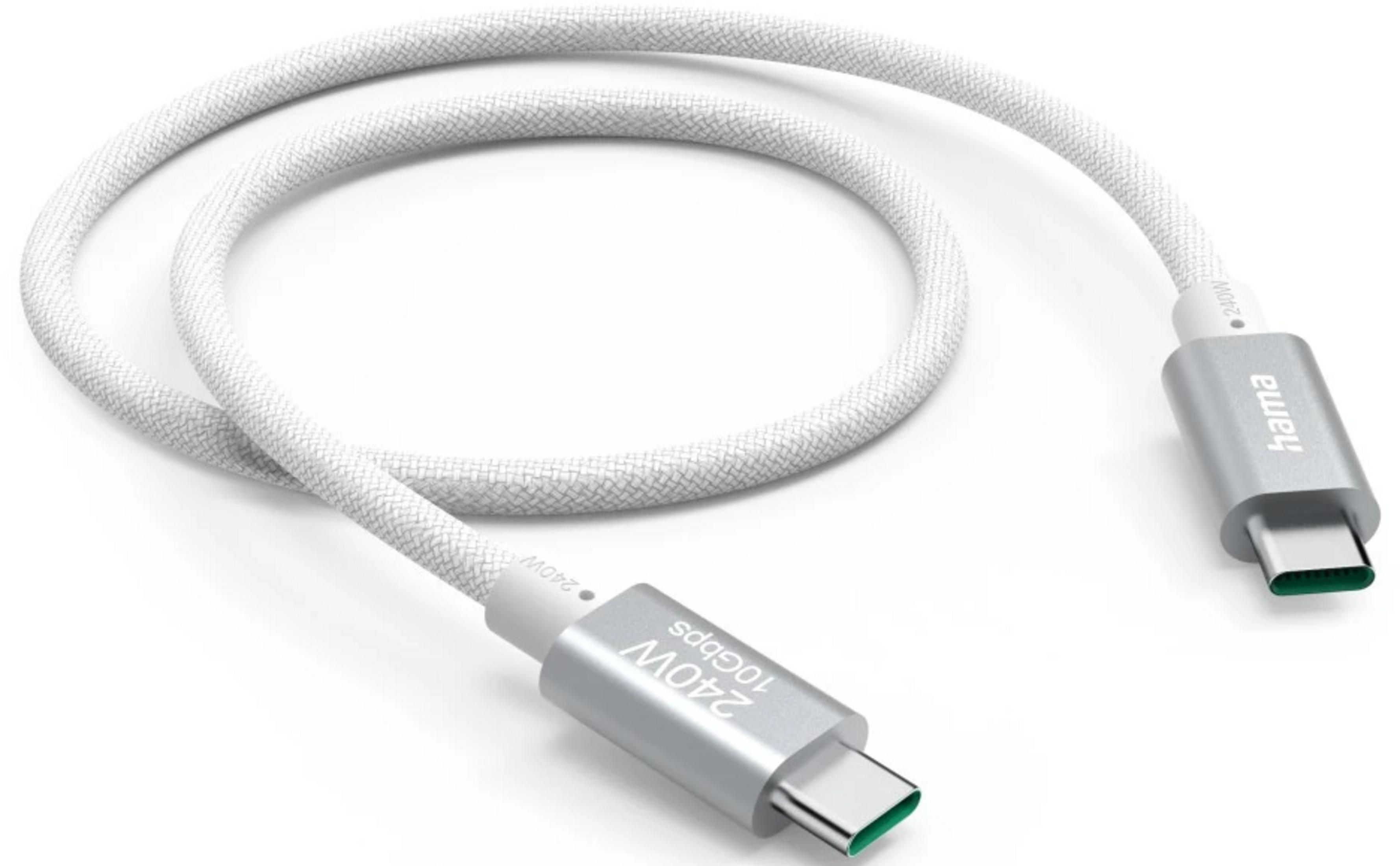 Zwinny biały pleciony kabel USB-C ze srebrnymi metalowymi złączami na białym tle.