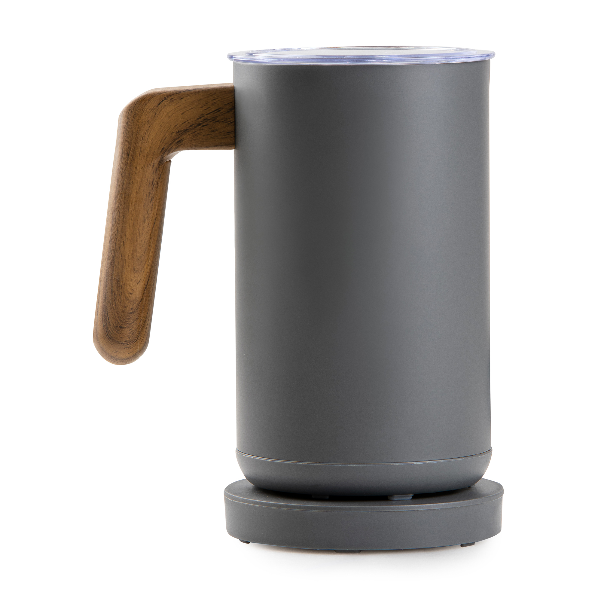 Mousseur à lait gris avec poignée en bois et socle sur fond blanc.