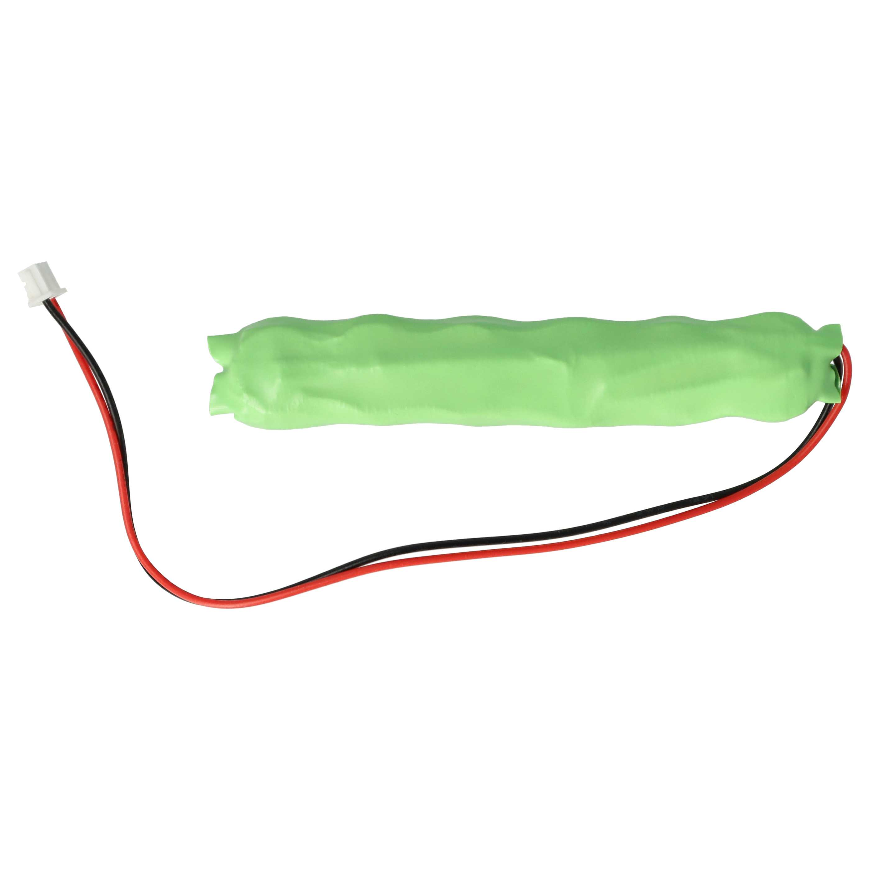 Ein zylindrischer grüner Akkupack in Plastikfolie mit rot-schwarzem Kabel und weißem Stecker.
