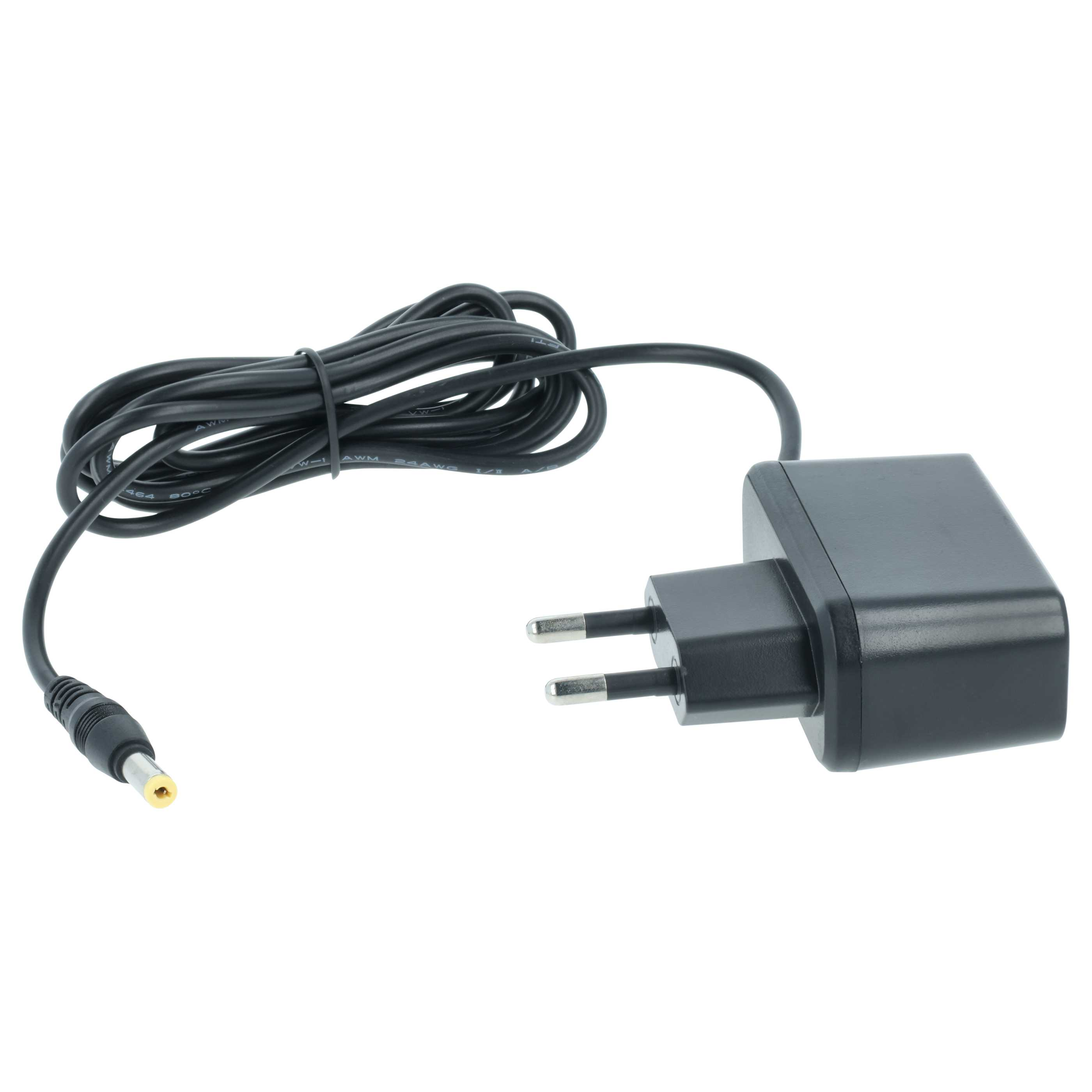Ein schwarzes Netzteil mit einem EU-Stecker und einem langen, zusammengerollten Kabel mit einem runden Stecker.