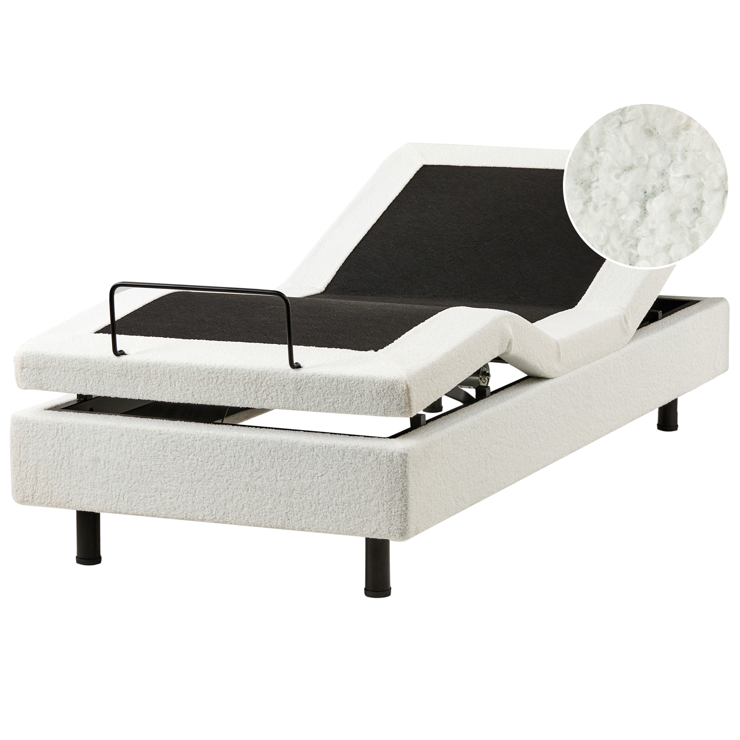 Letto regolabile in bouclé bianco con inserto nero e zoom sul tessuto.