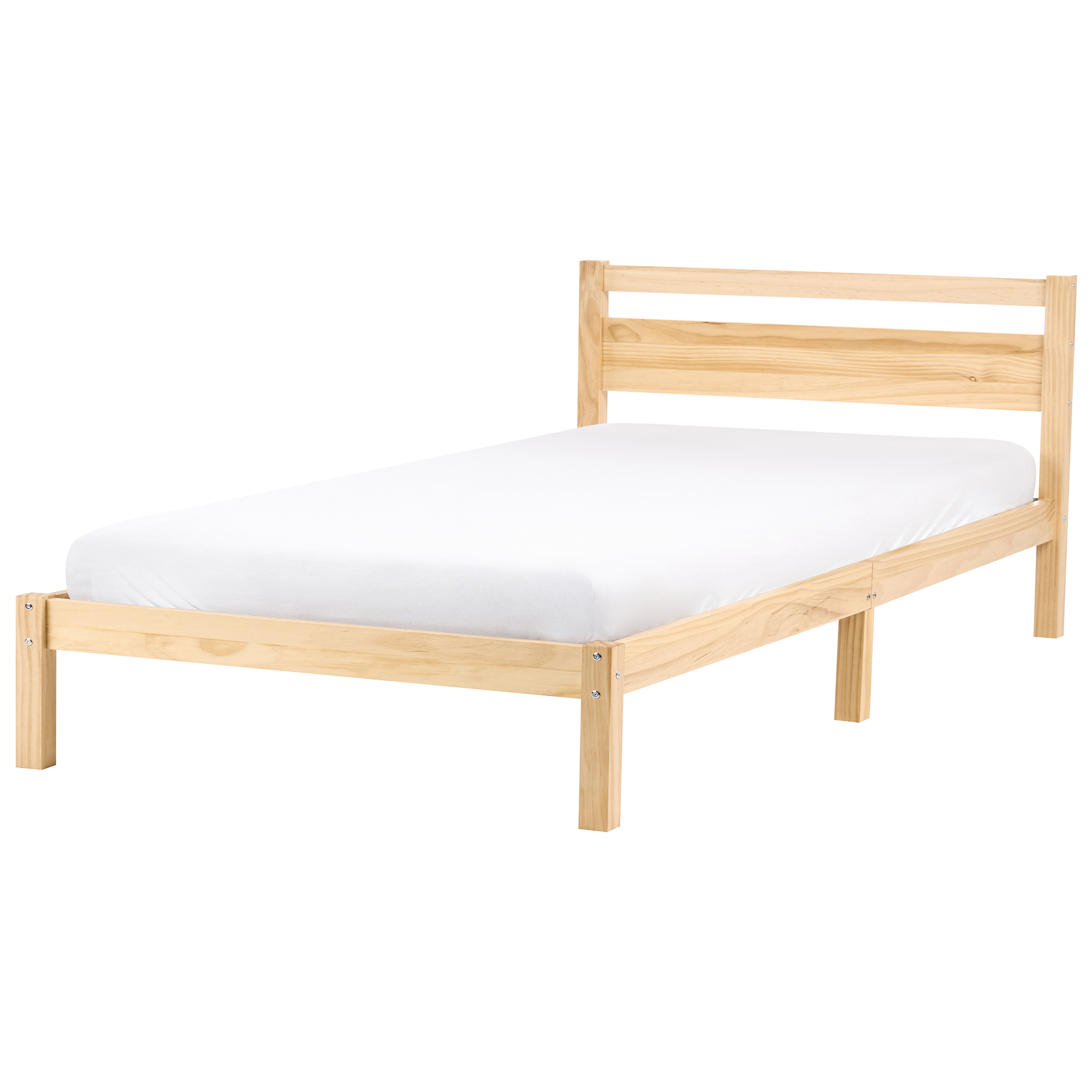 Un semplice letto in legno con materasso bianco e testiera a doghe su sfondo bianco.