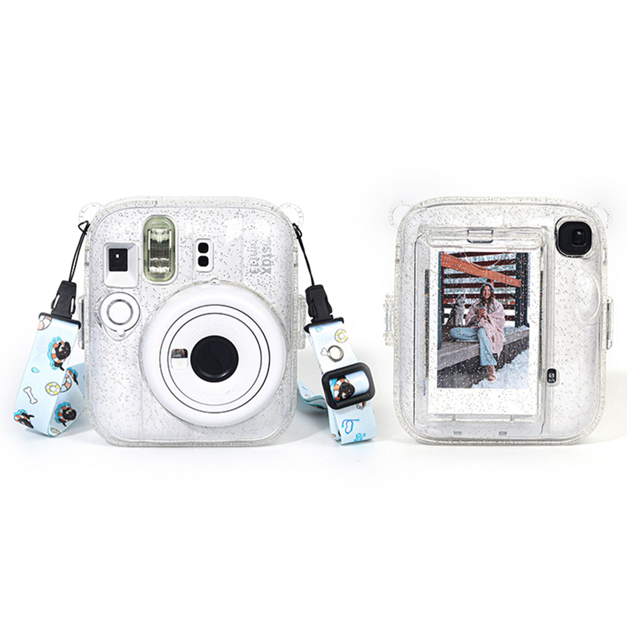 Mavi askılı, ışıltılı şeffaf anında fotoğraf makinesi, ön ve arka görünüm, arkasında basılı bir fotoğraf ile.
