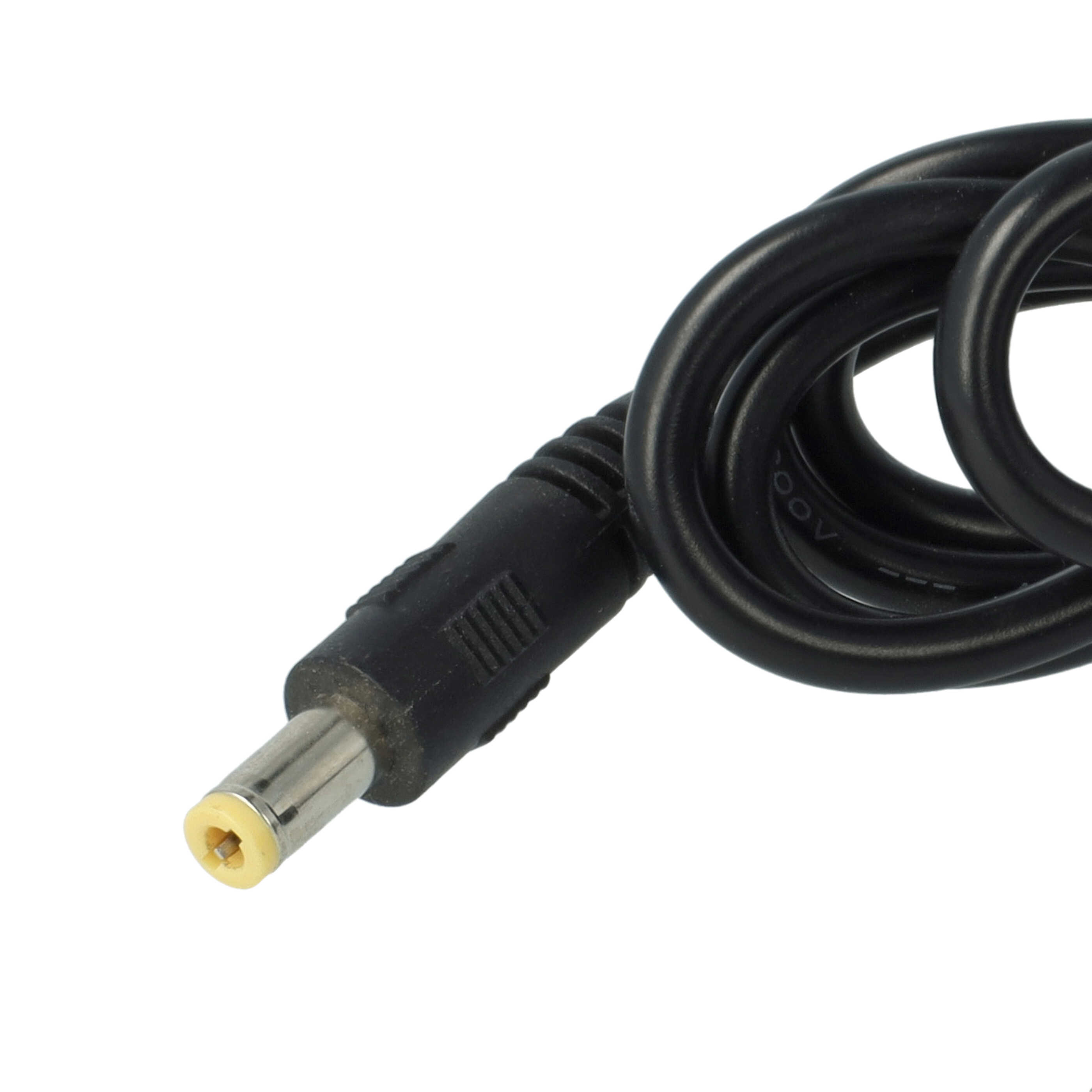 Ein schwarzes DC-Netzteilkabel mit einem gelben Stiftanschluss und zusammengerolltem Kabel auf weißem Hintergrund.