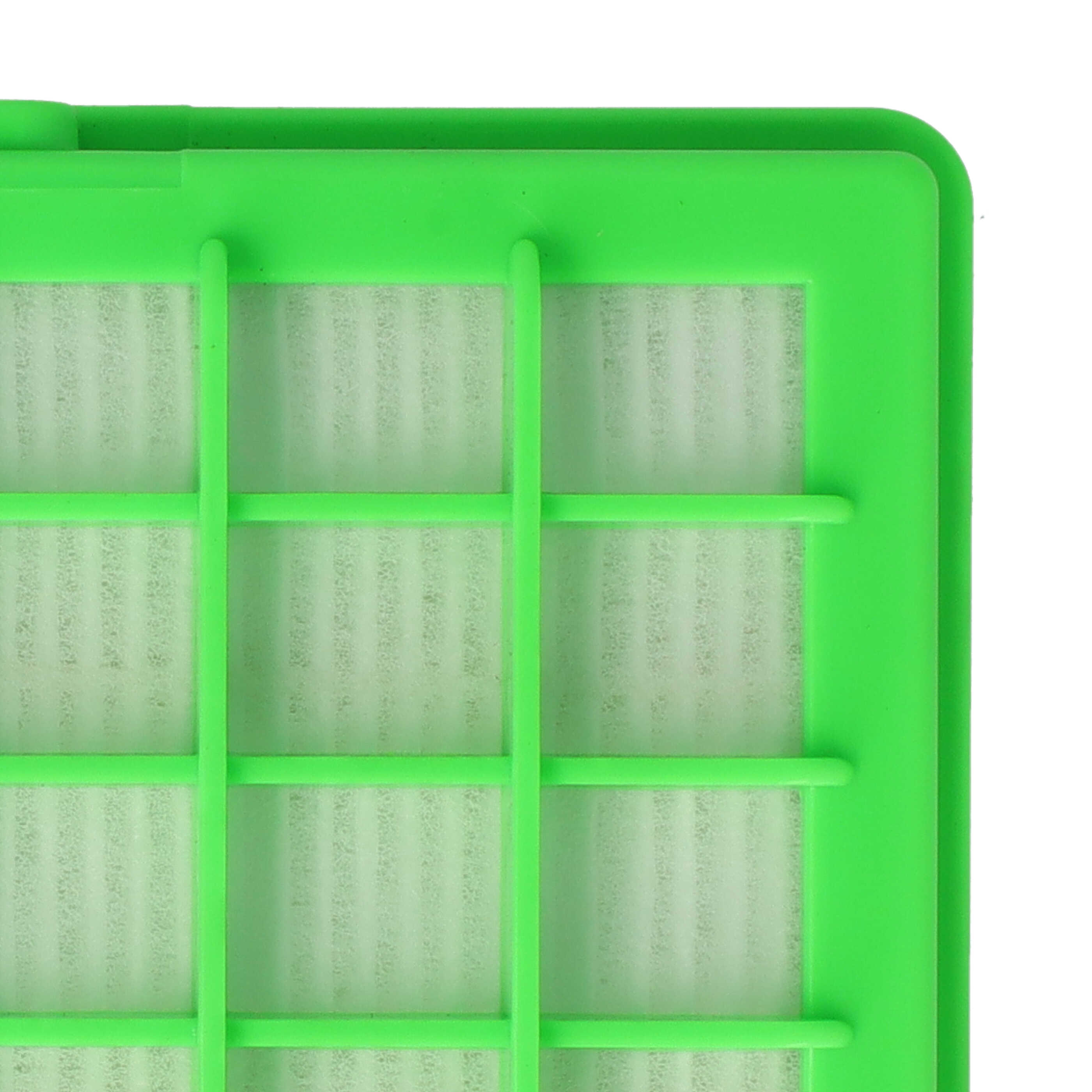 Nahaufnahme eines grünen Luftfilters mit weißem Faltenmaterial auf weißem Hintergrund.