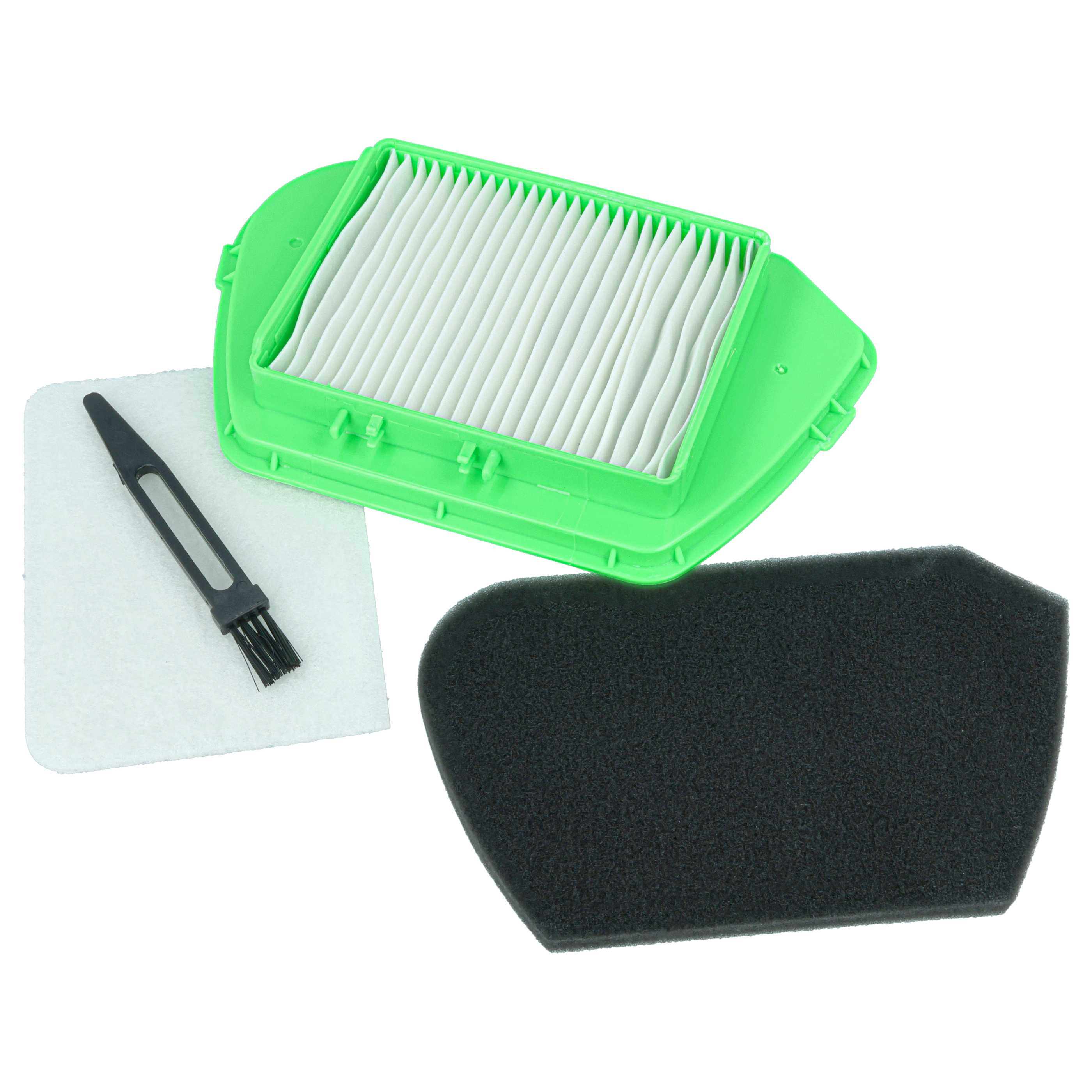 Grüner Luftfilter, schwarzer Schaumstofffilter, weißes Filtertuch und schwarzer Pinsel auf weißem Grund.