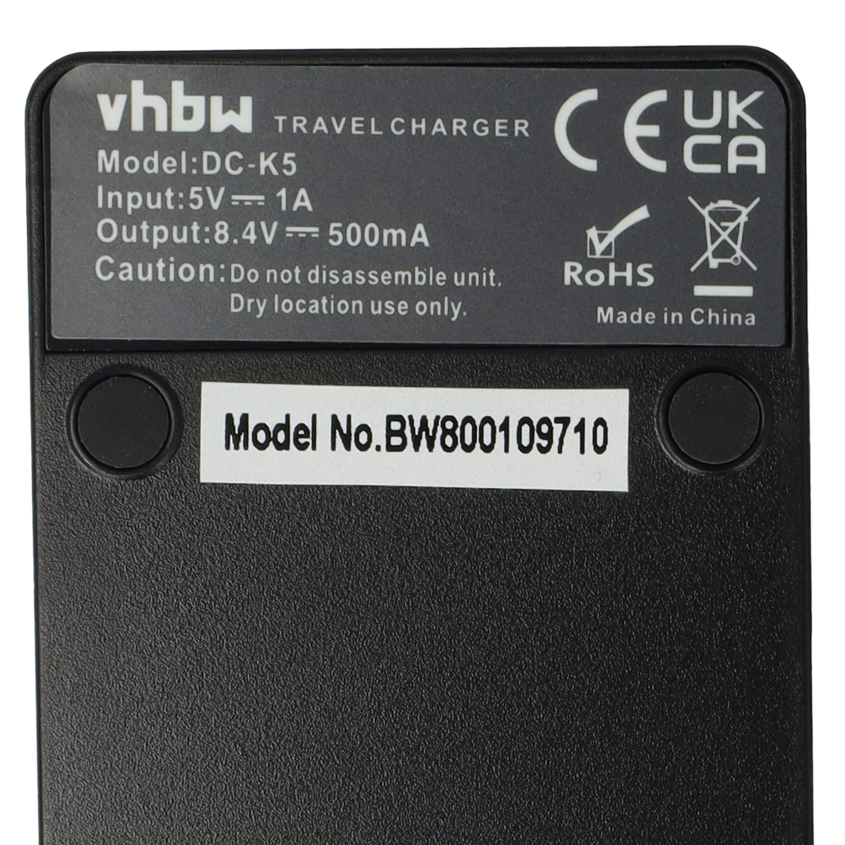 Rückseite eines schwarzen Vhbw Reiseladegeräts mit technischen Daten und CE-Kennzeichnung.