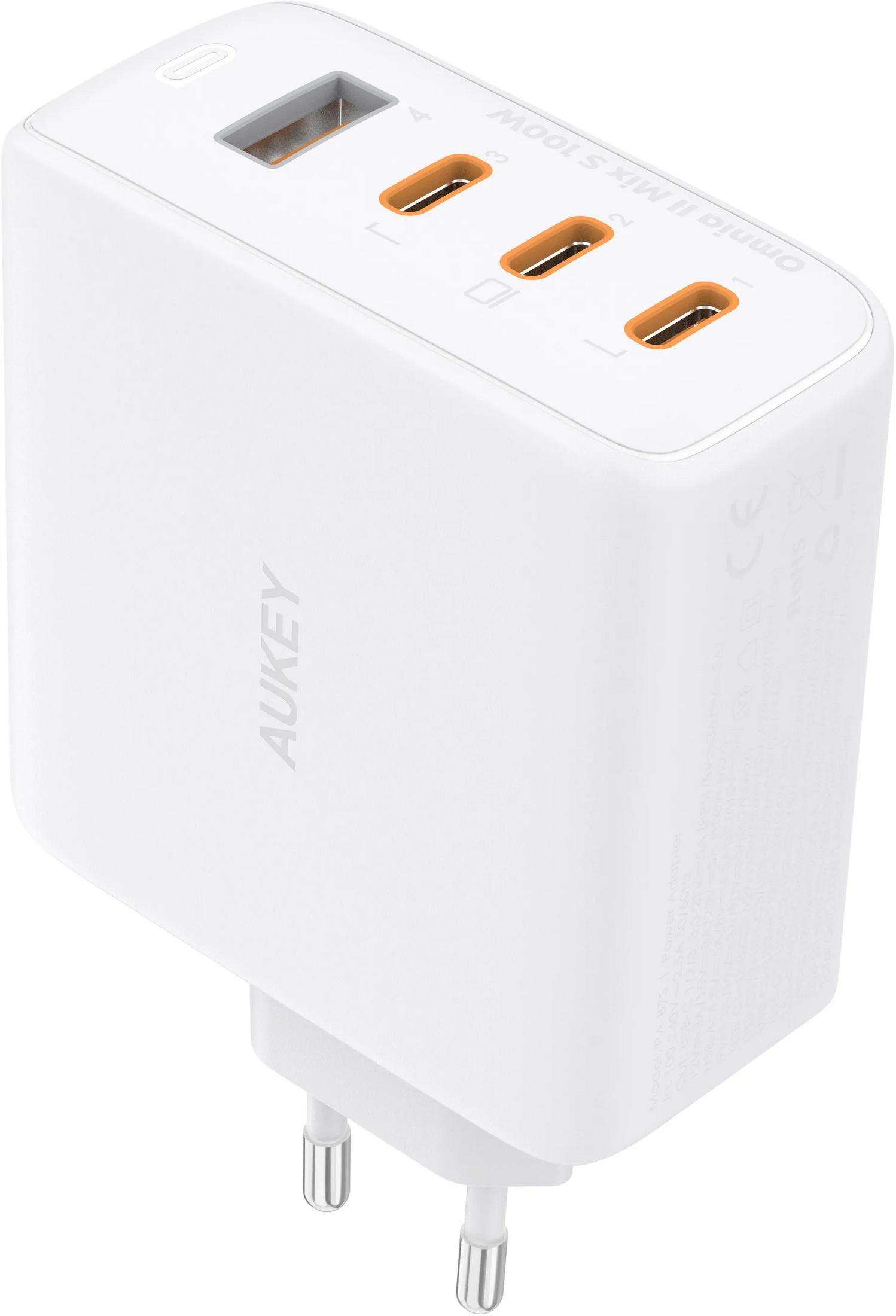 Birden fazla bağlantı noktasına sahip beyaz bir AUKEY 100W USB şarj cihazı.