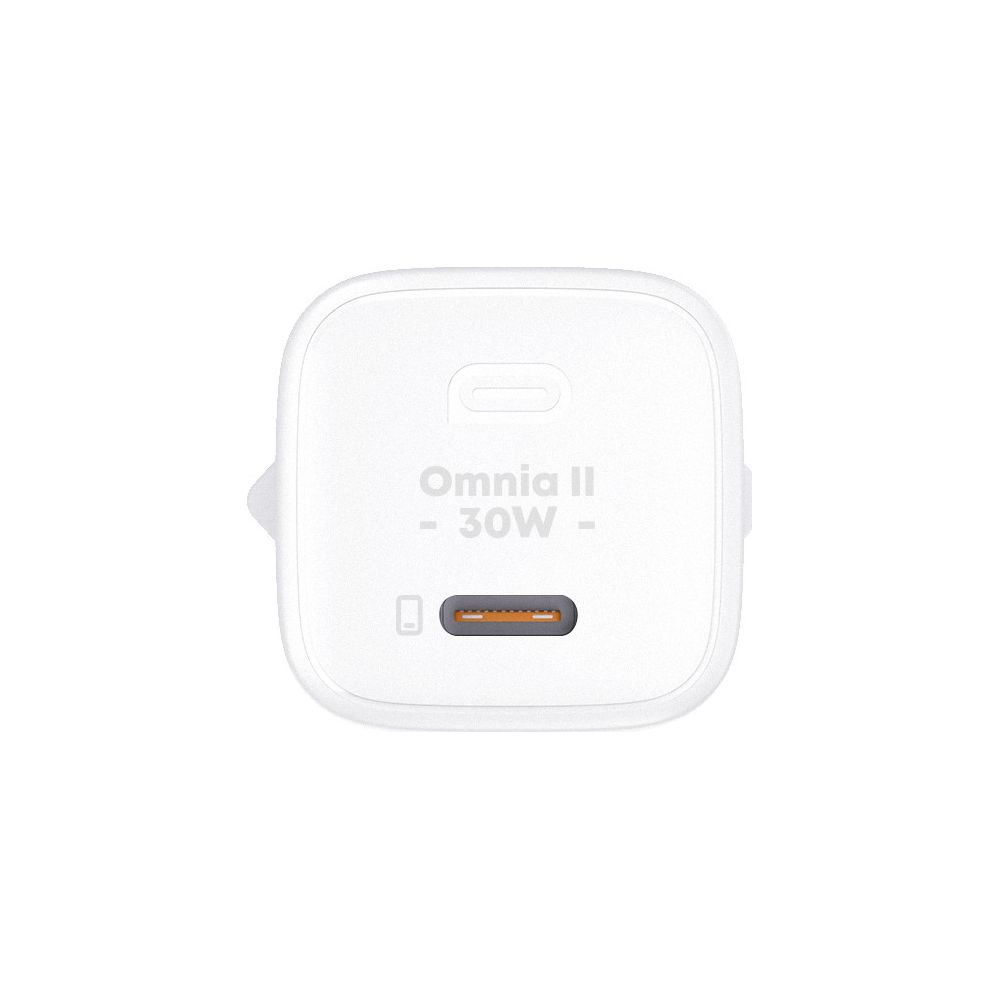 Beyaz arkaplanda tek portlu beyaz Omnia II 30W USB-C şarj cihazı.