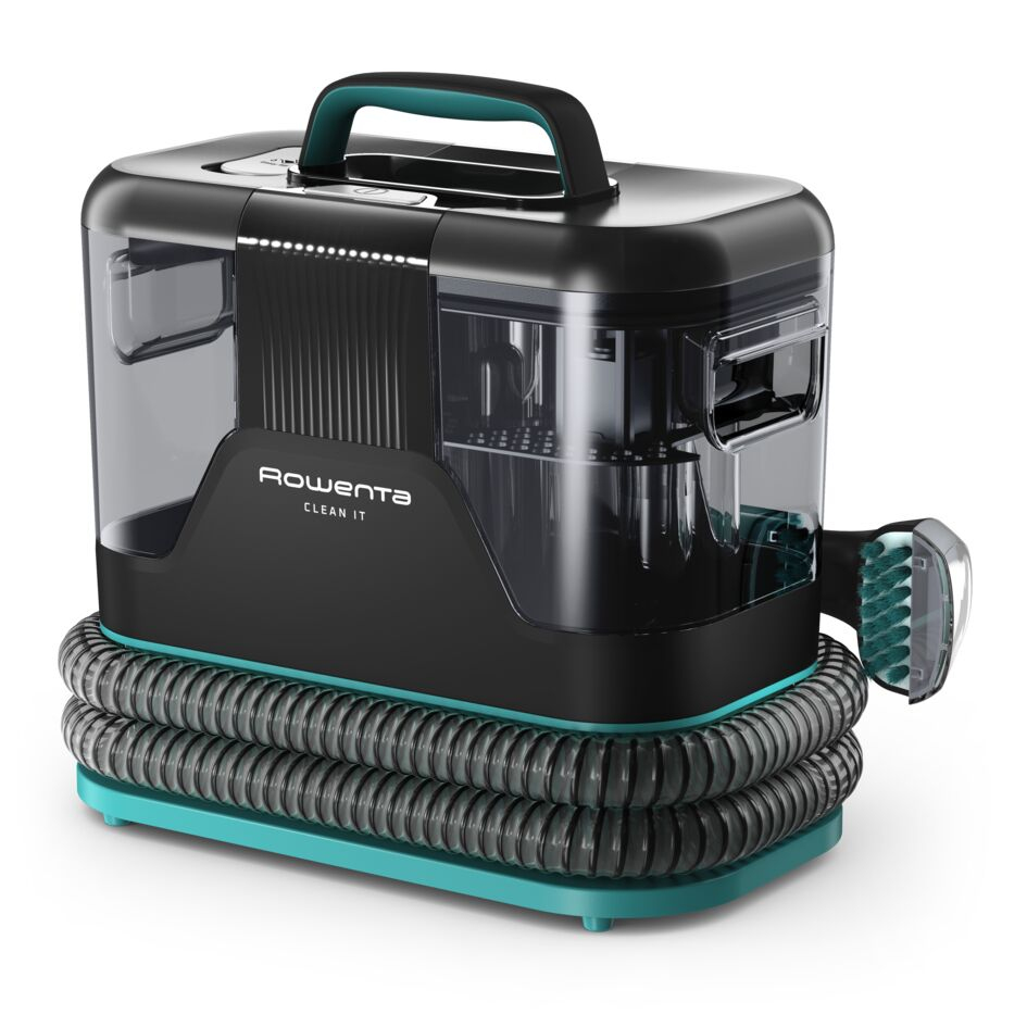 Schwarzer Rowenta Clean It Teppichreiniger mit Wassertank, Schlauch und Bürstenaufsatz auf weißem Hintergrund.