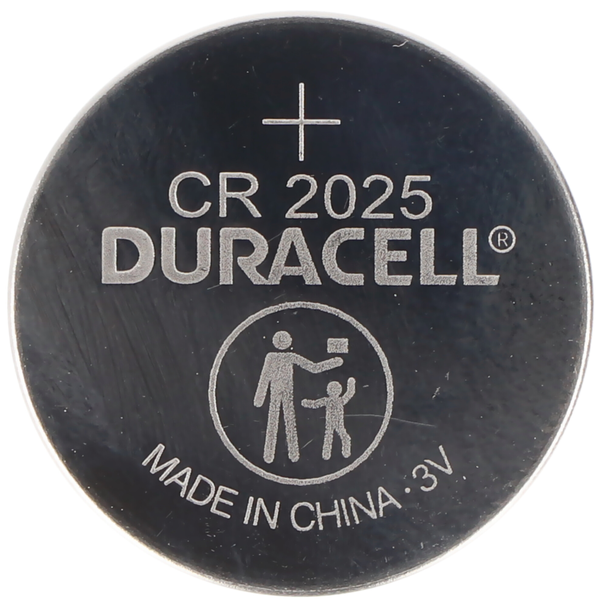 Eine CR2025 Duracell Knopfzelle mit Aufschrift Made in China und 3V.