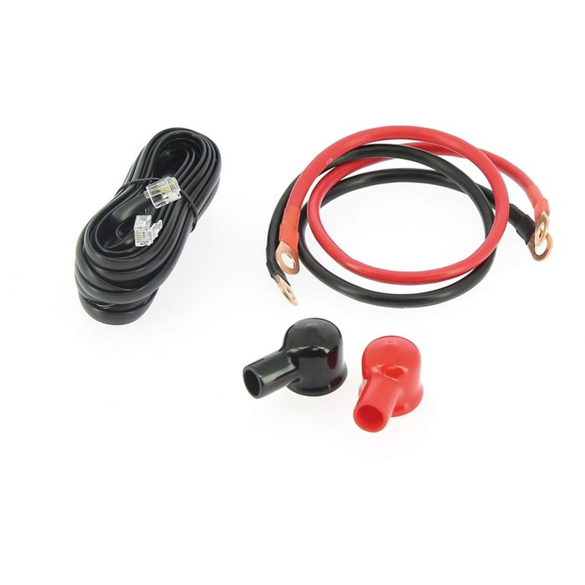 Ein gewickeltes Telefonkabel, rote und schwarze Batteriekabel sowie rote und schwarze Kappen auf weißem Hintergrund.