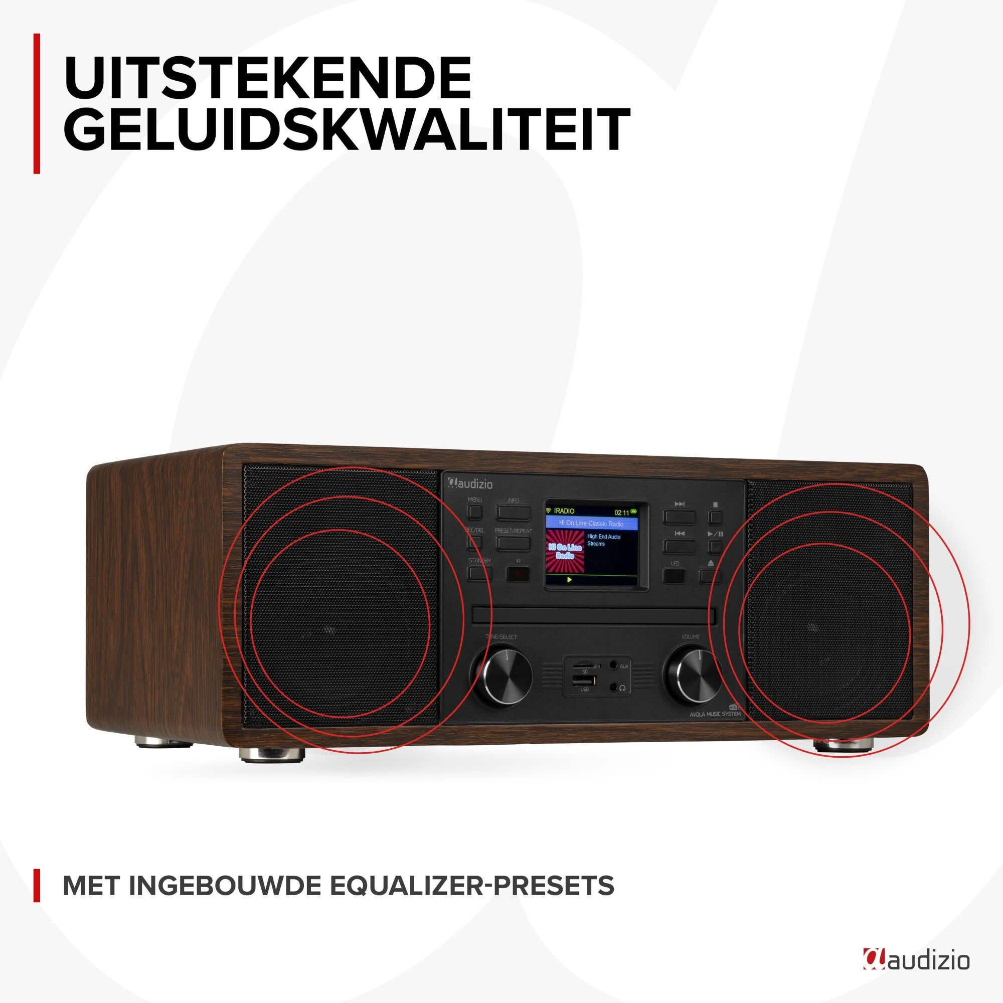 Holzfarbenes Audizio-Radio mit eingebauten Lautsprechern, Display und Bedienelementen, beworben mit Text.