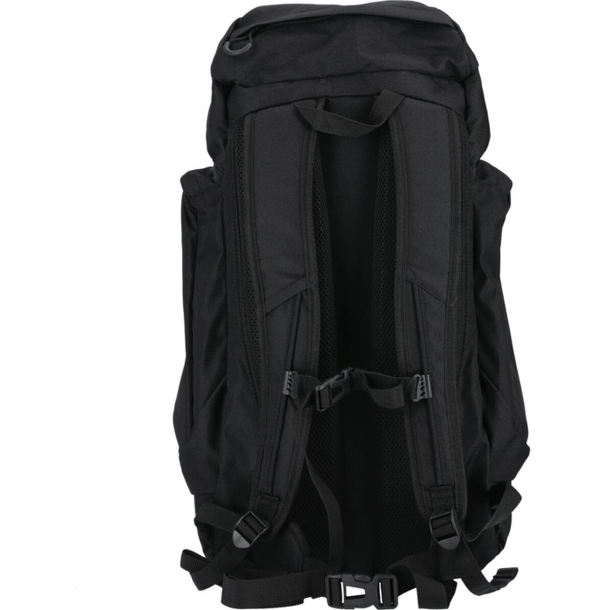 Ein schwarzer Rucksack von hinten, mit gepolsterten Schultergurten und verstellbaren Verschlüssen.